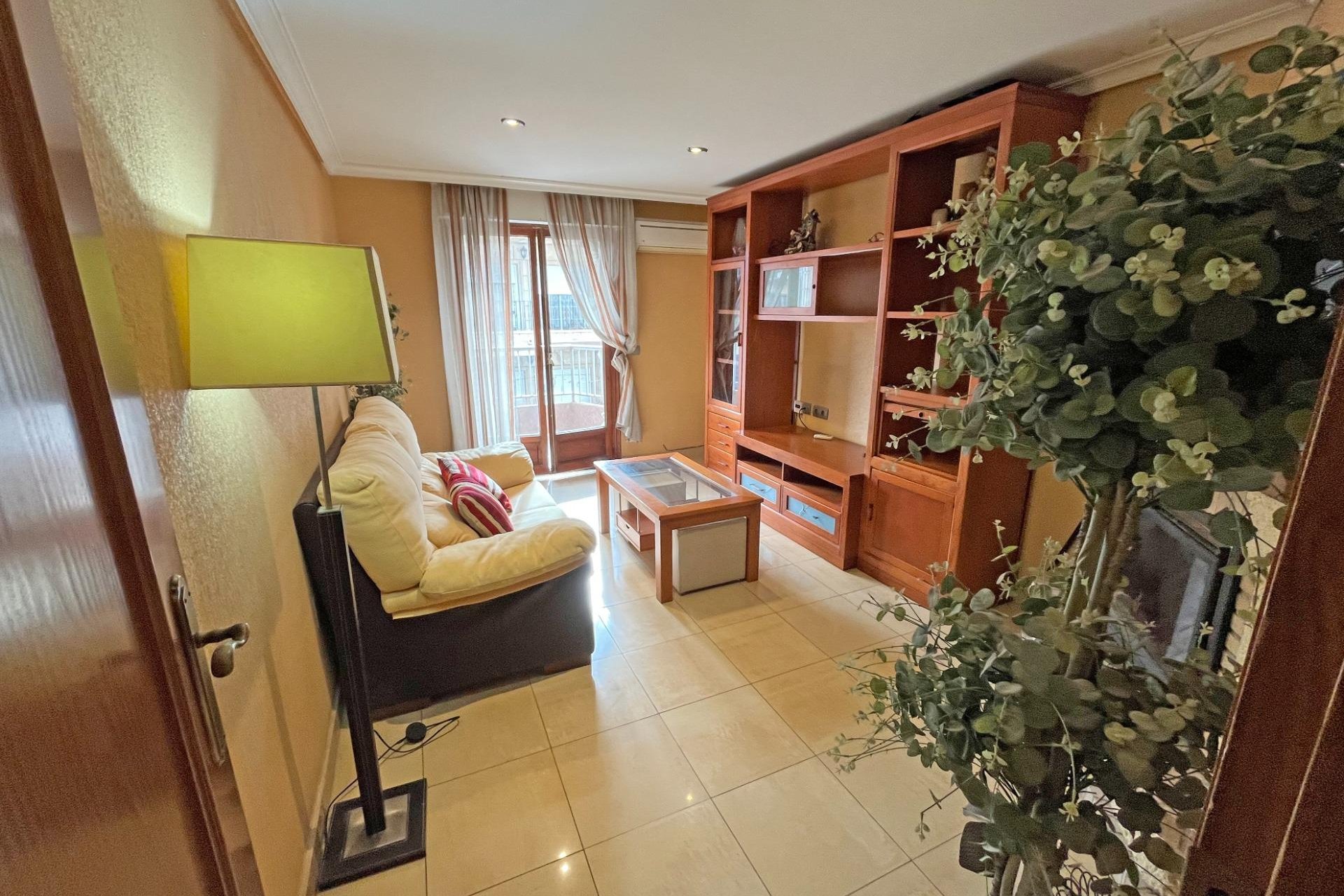 Revânzare - Apartament -
Formentera del Segura - Los Palacios