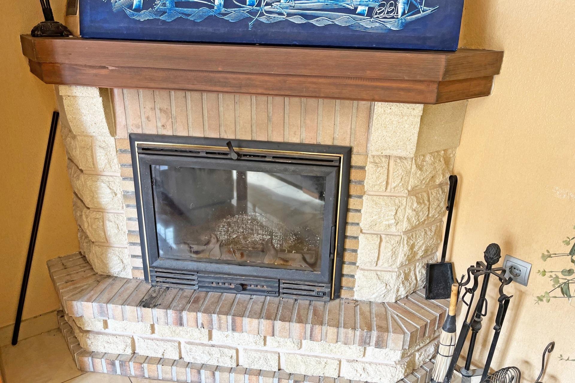 Revânzare - Apartament -
Formentera del Segura - Palacios