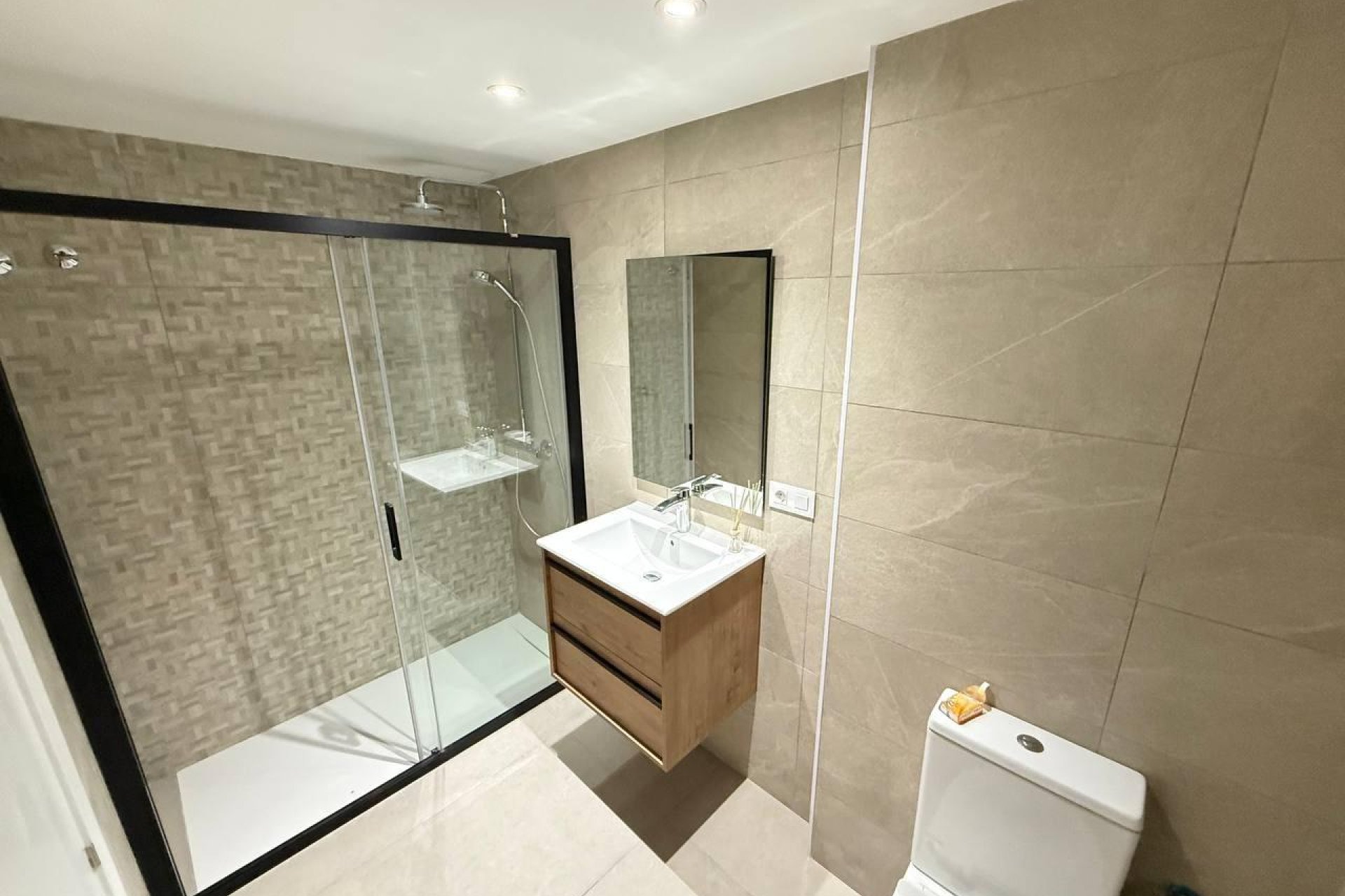 Revânzare - Apartament -
Guardamar del Segura - Parque Sur