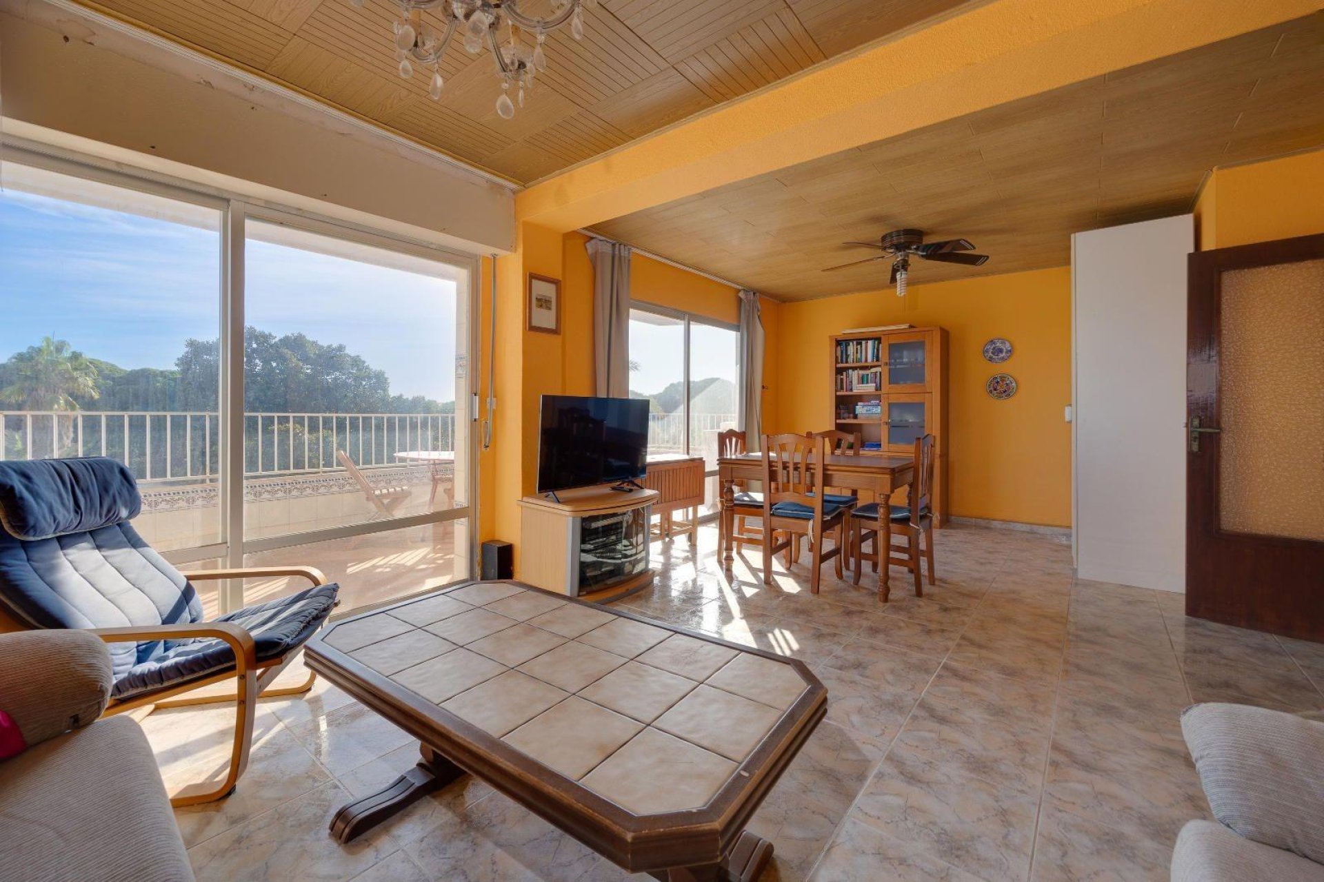 Revânzare - Apartament -
Guardamar del Segura - Pinomar