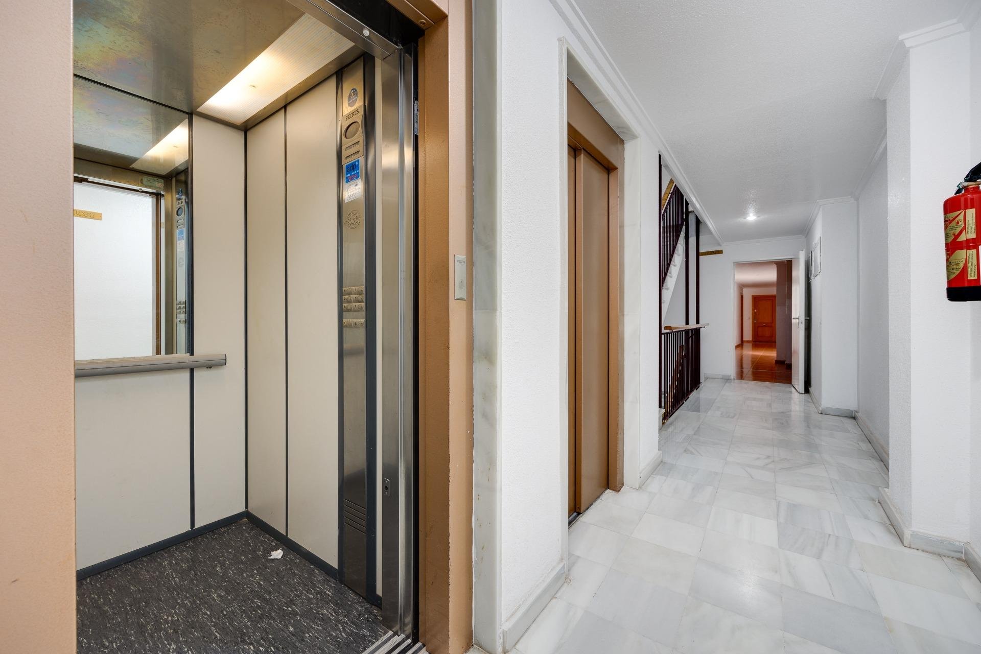 Revânzare - Apartament -
Guardamar del Segura - Pueblo