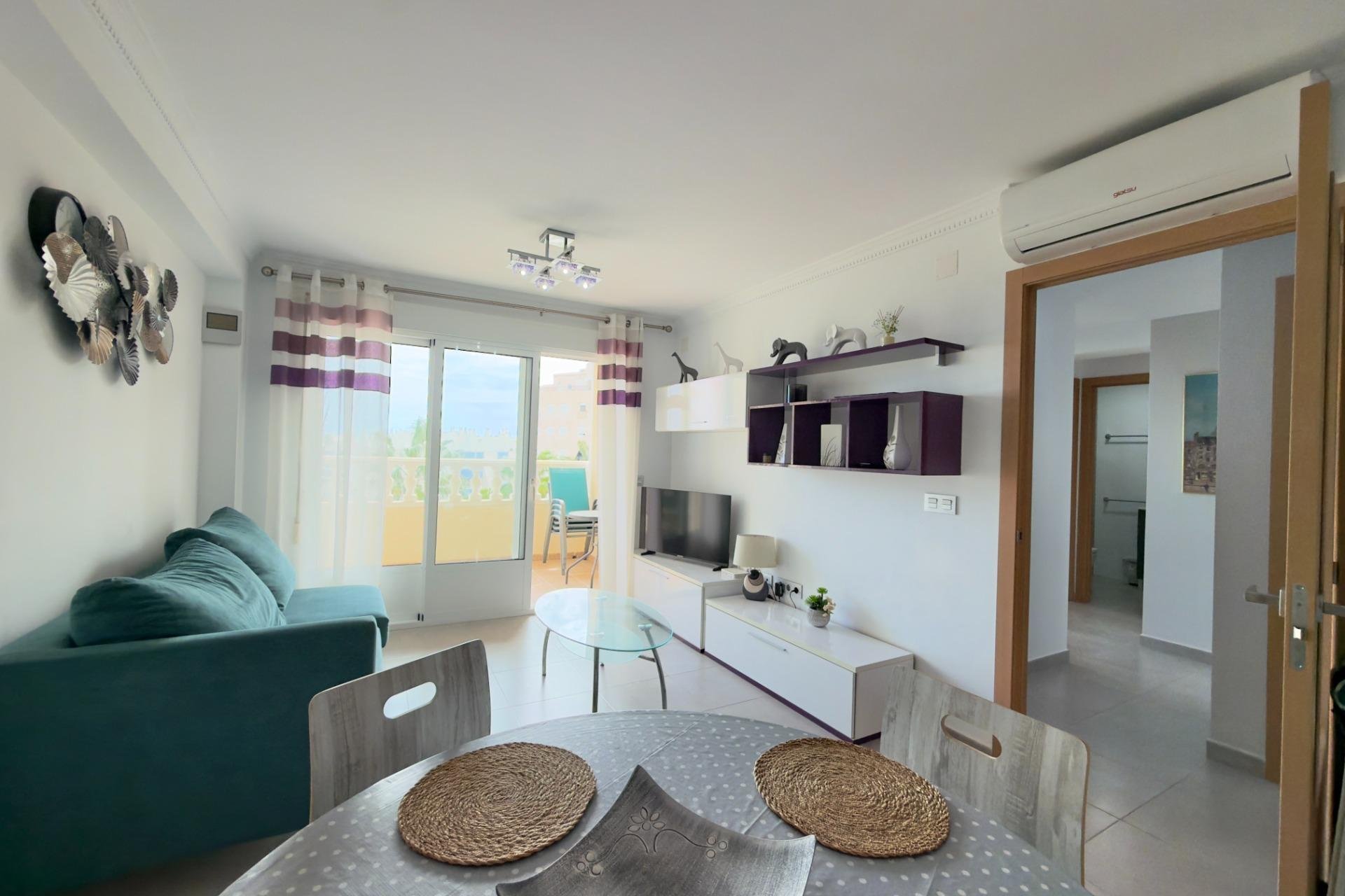 Revânzare - Apartament -
Guardamar del Segura - Urbanizaciones