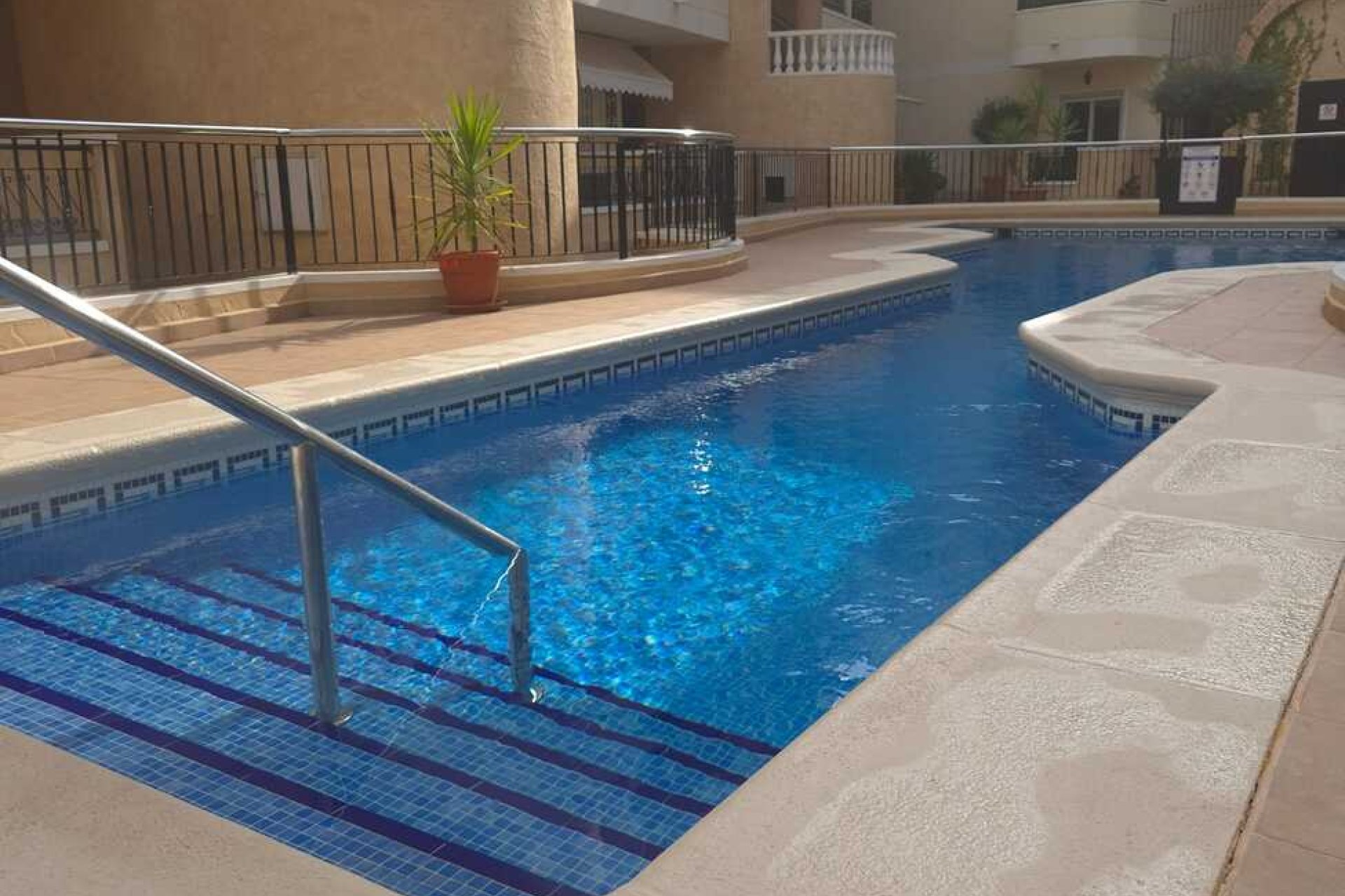 Revânzare - Apartament -
Jacarilla - Costa Blanca