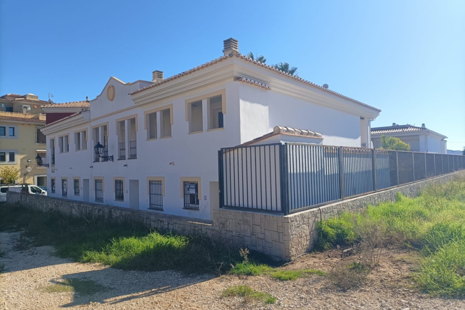 Revânzare - Apartament -
Jesus Pobre - Inland