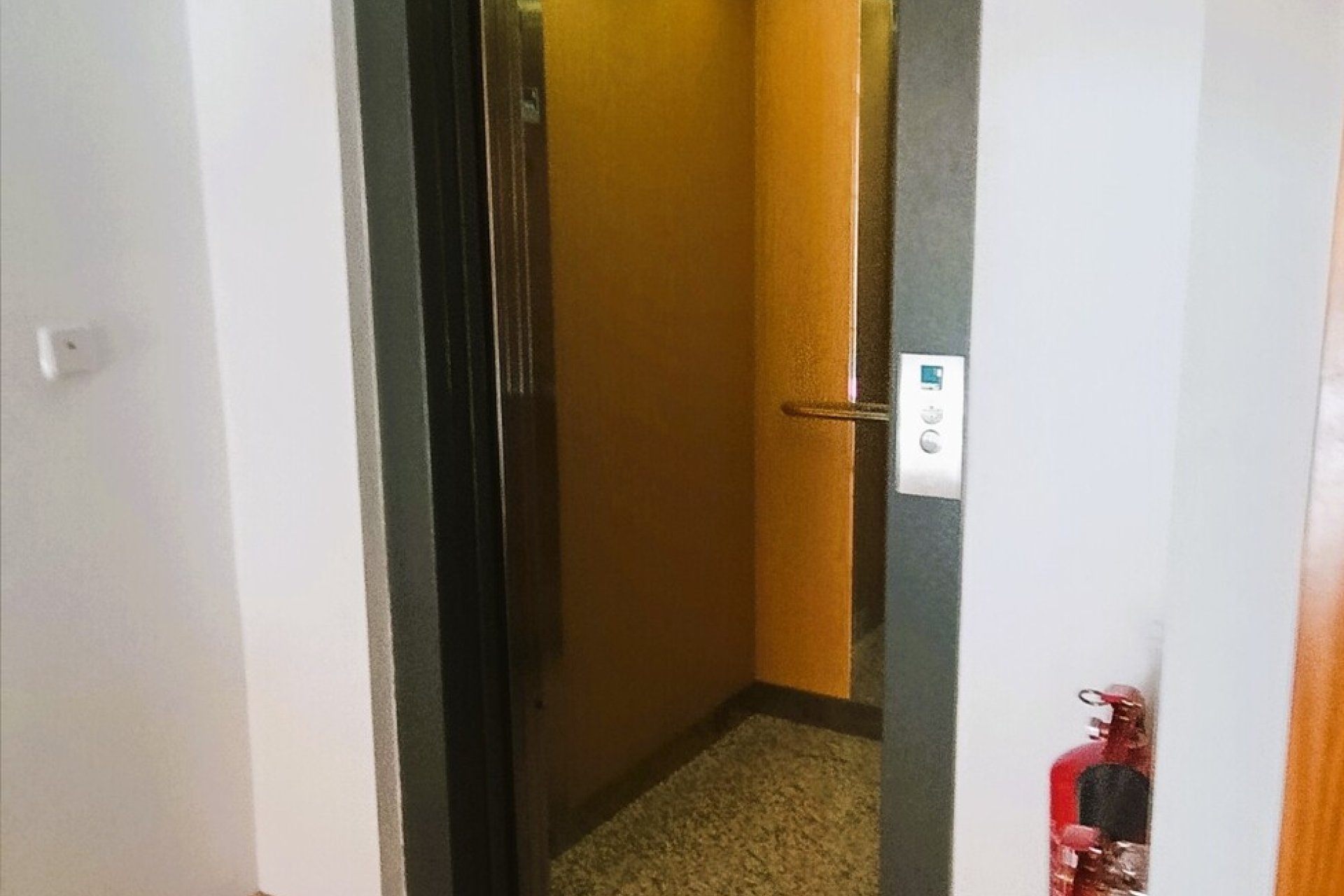 Revânzare - Apartament -
La Union - Inland