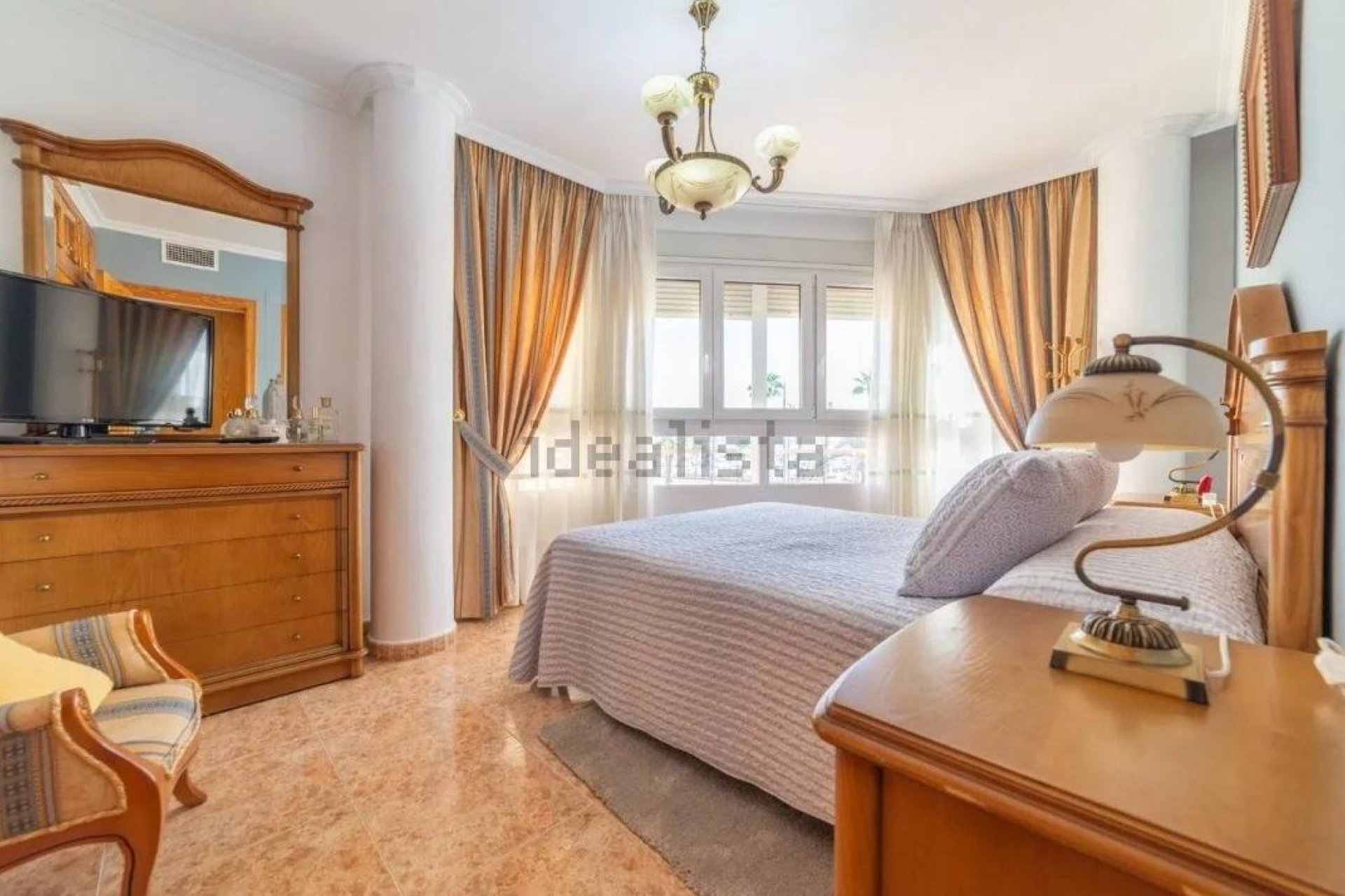 Revânzare - Apartament -
Lo Pagan - La Puntica