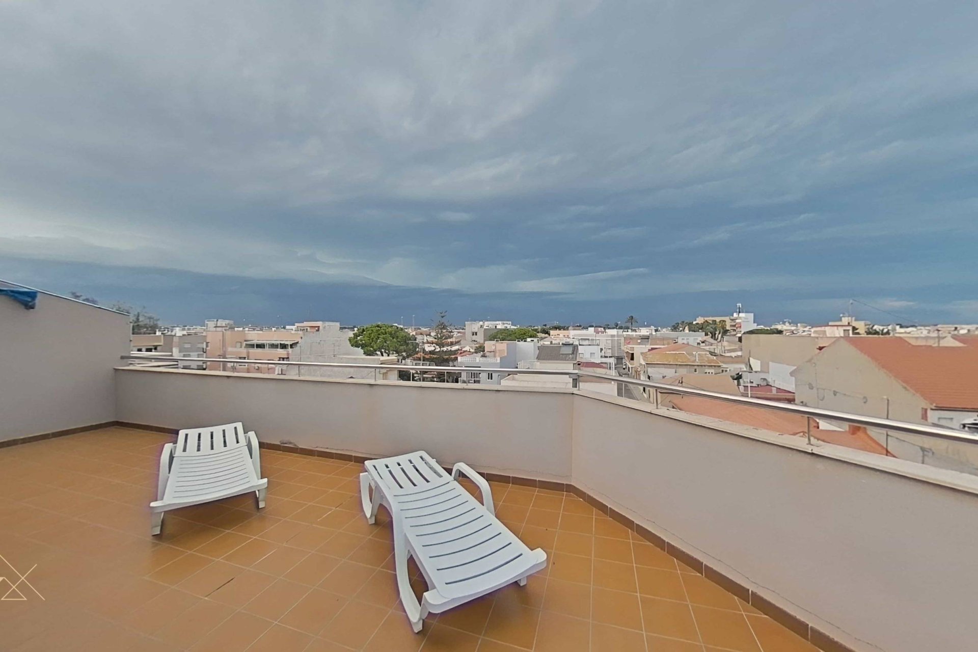 Revânzare - Apartament -
Lo Pagan - La Puntica