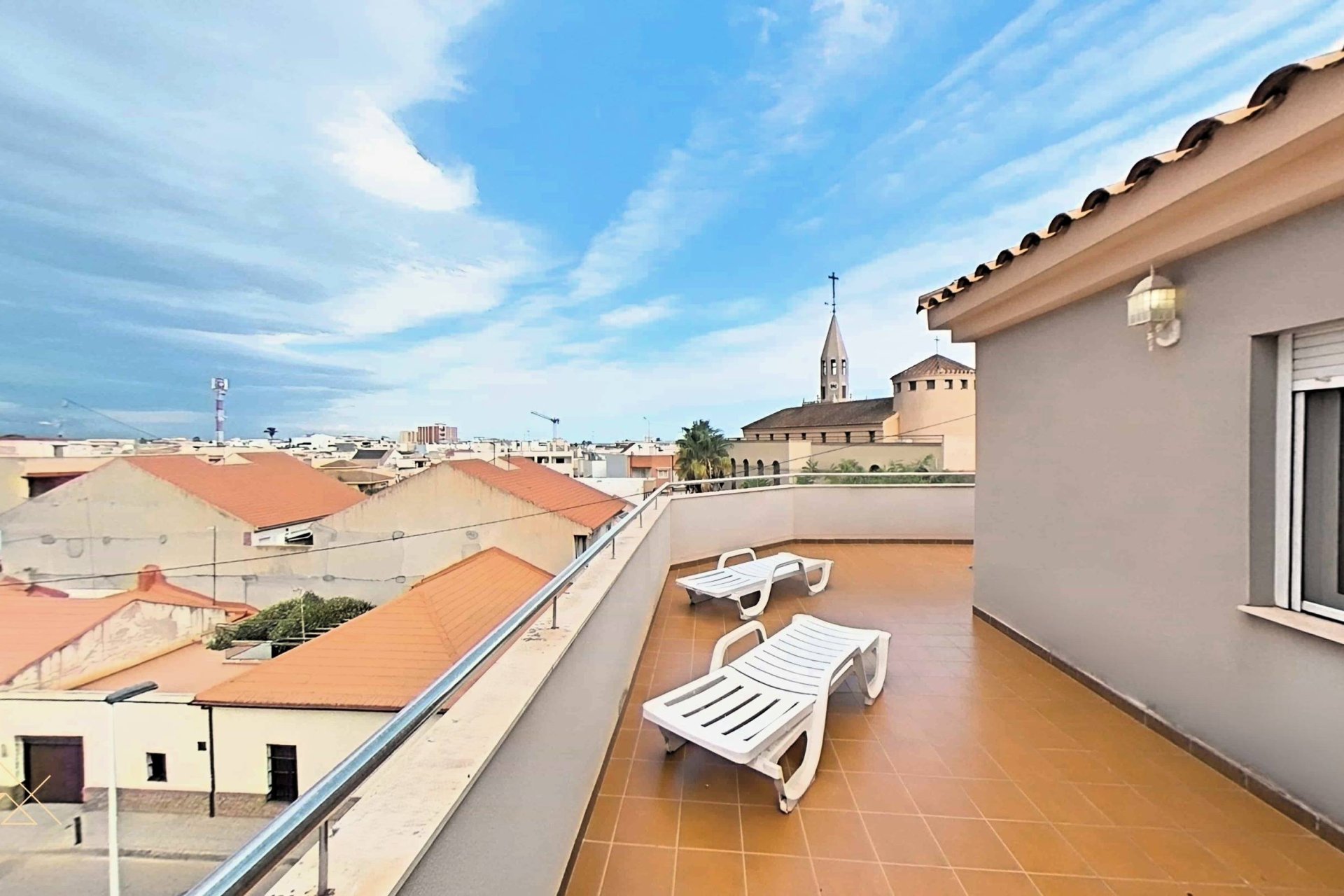 Revânzare - Apartament -
Lo Pagan - La Puntica