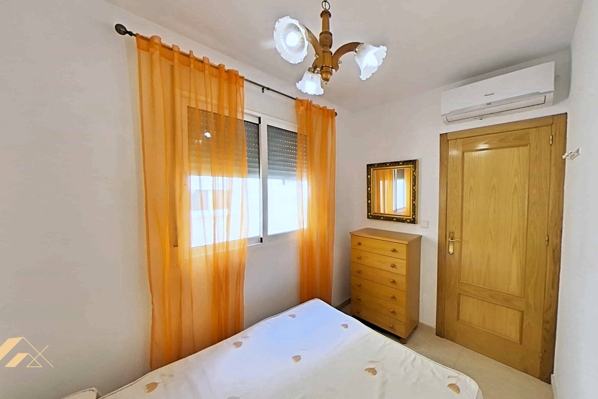 Revânzare - Apartament -
Lo Pagan - La Puntica