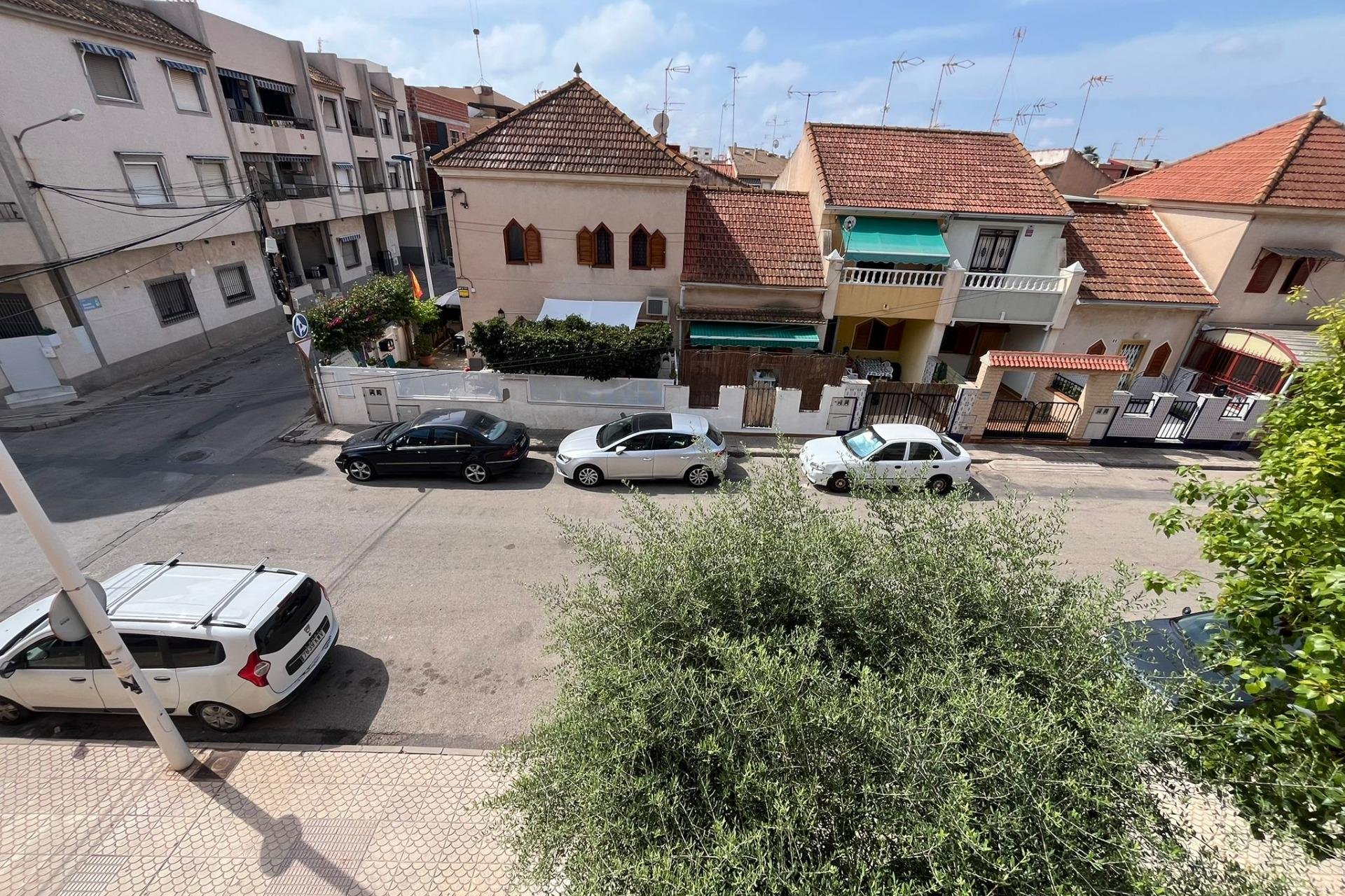 Revânzare - Apartament -
Lo Pagan - Villananitos