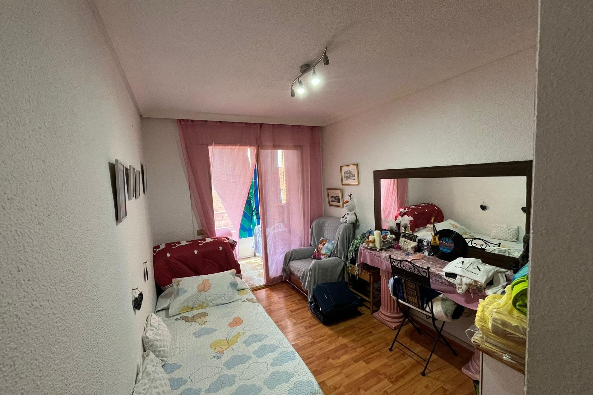 Revânzare - Apartament -
Lo Pagan - Villananitos