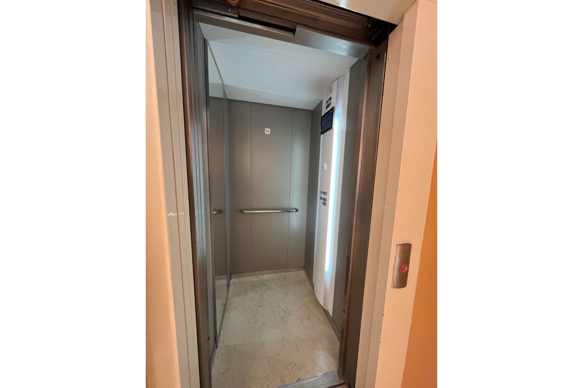 Revânzare - Apartament -
Los Alcazares - Costa Calida