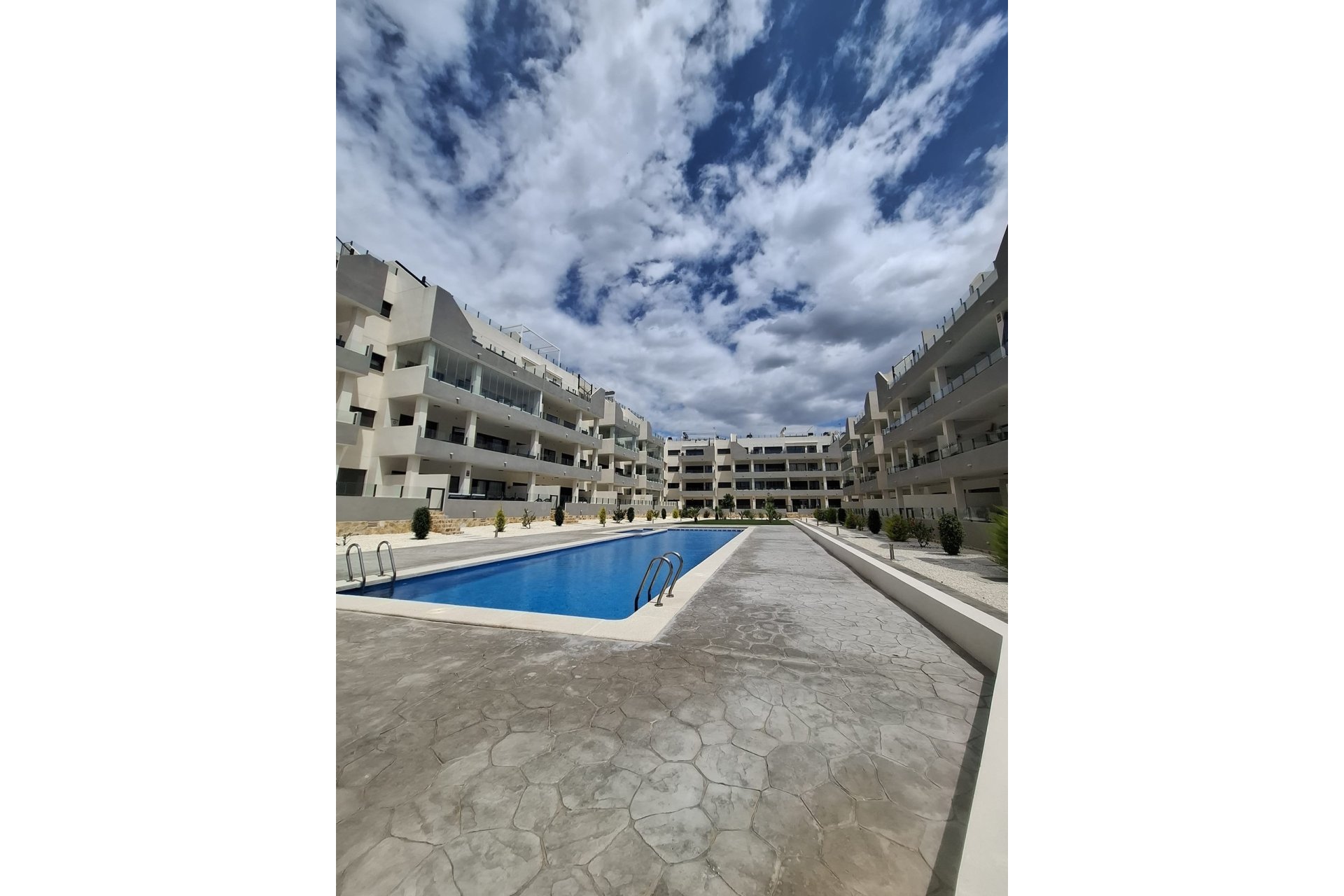 Revânzare - Apartament -
Los Dolses - Inland