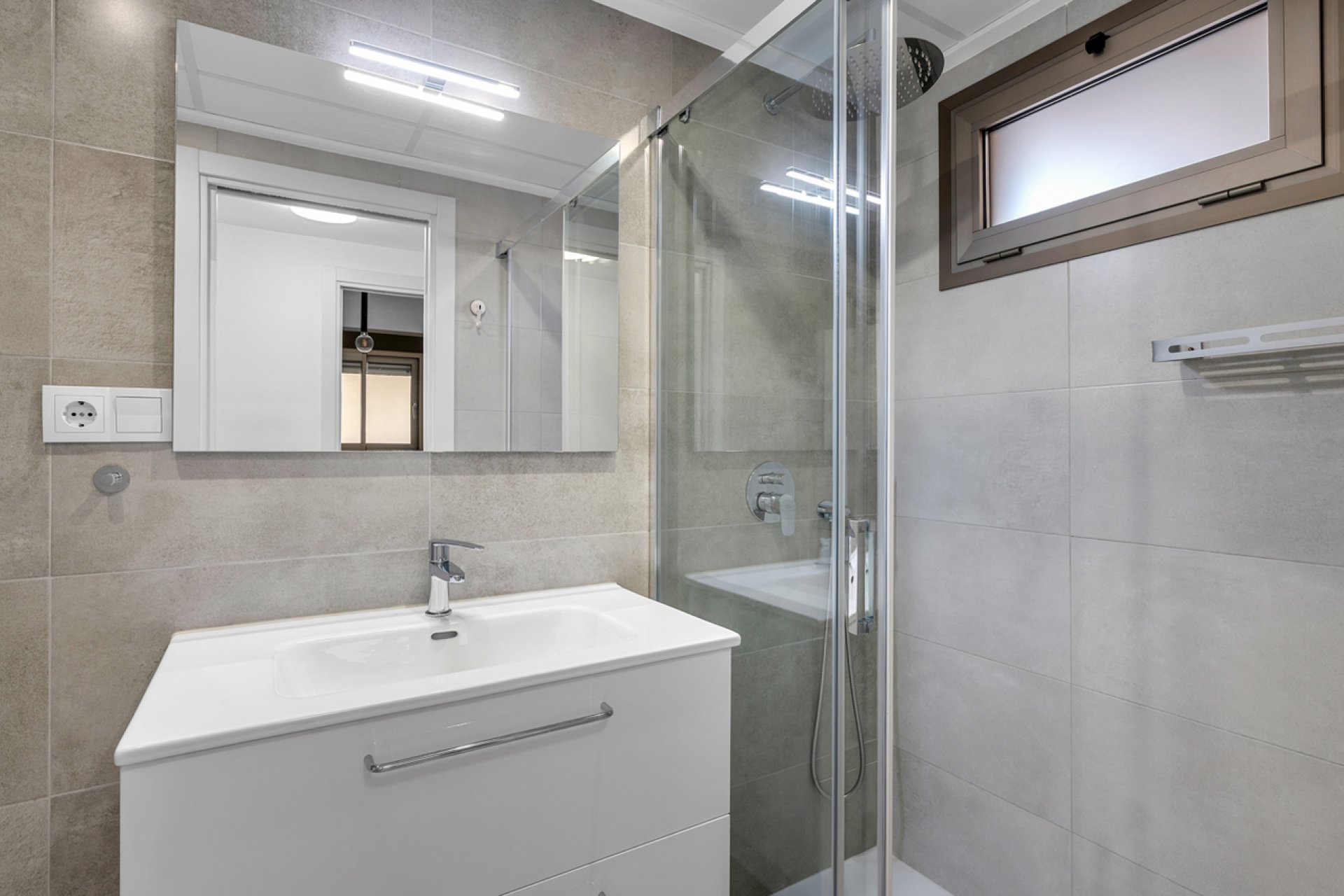 Revânzare - Apartament -
Los Dolses - Inland
