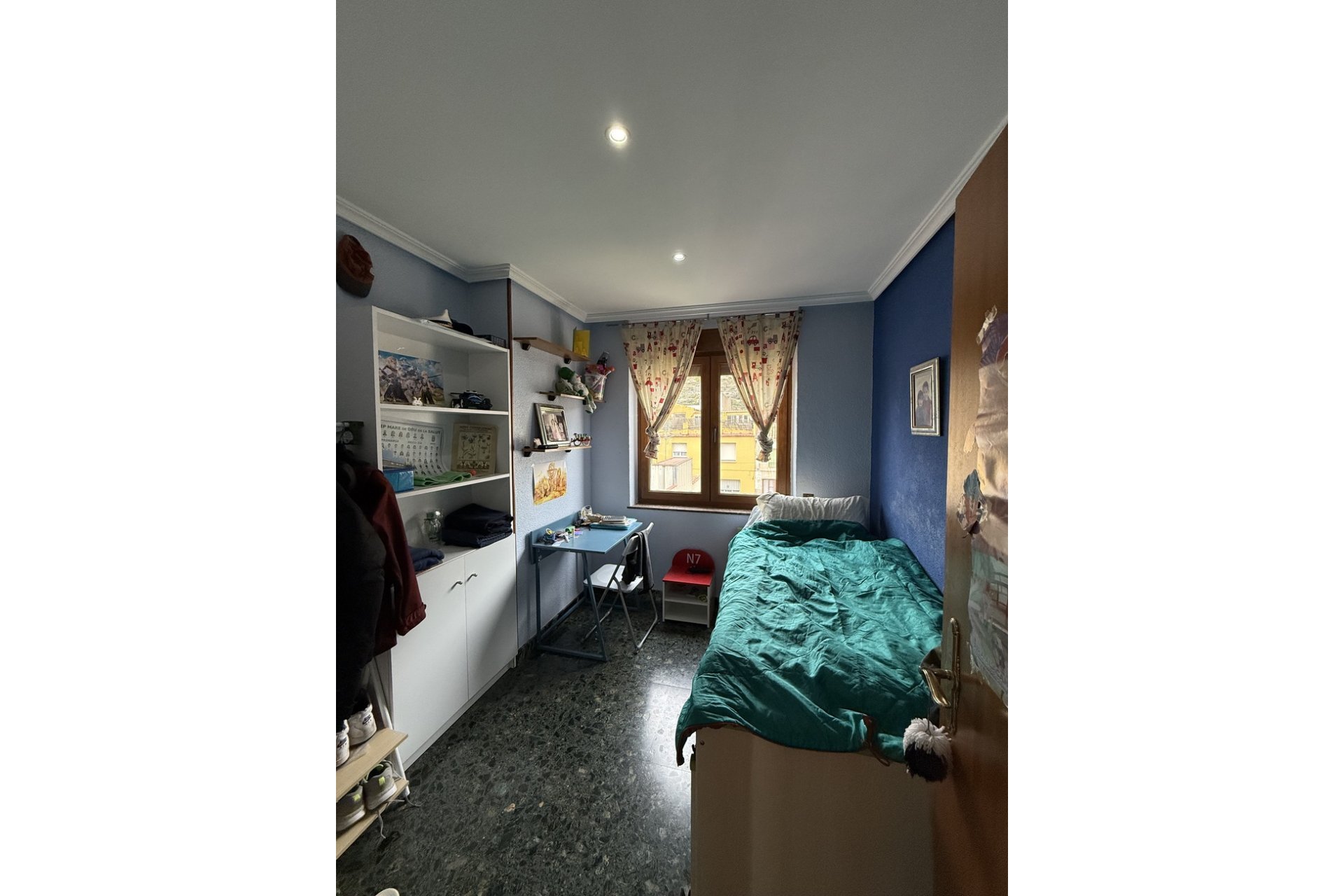 Revânzare - Apartament -
Onil - Costa Blanca