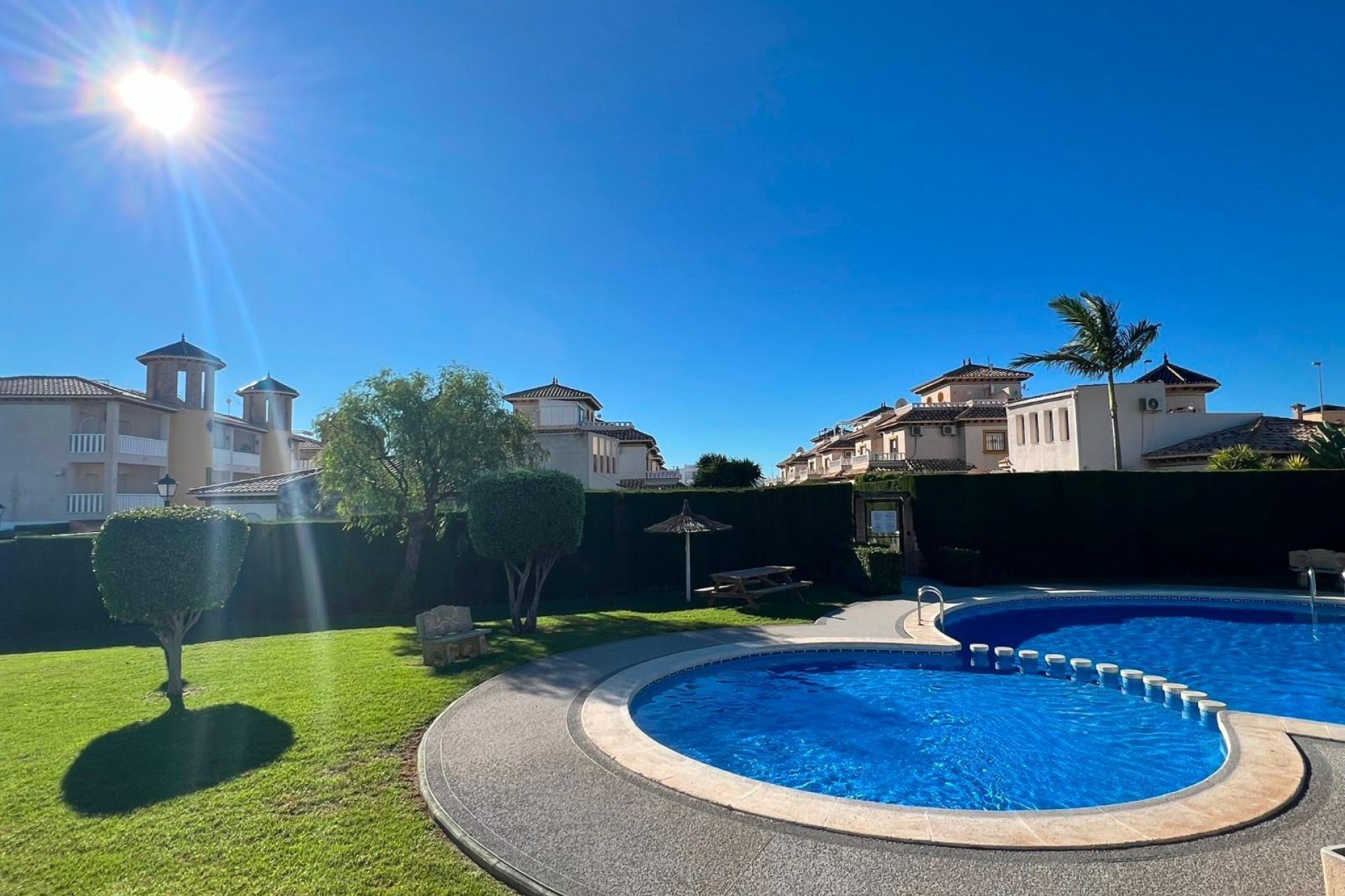 Revânzare - Apartament -
Orihuela Costa - Cabo Roig