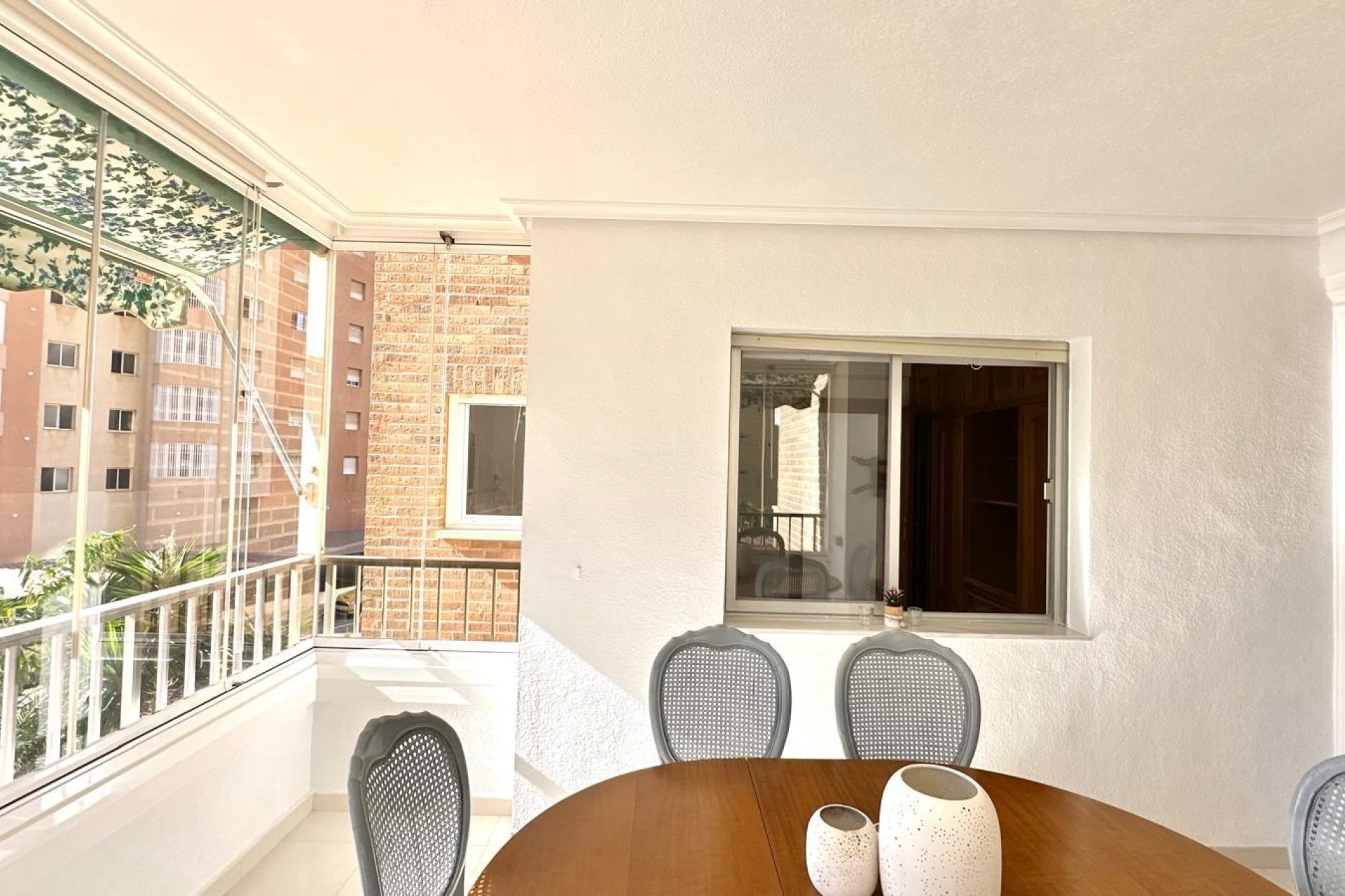 Revânzare - Apartament -
Orihuela Costa - Campoamor