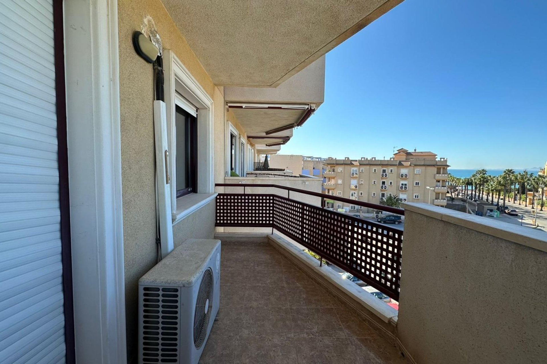 Revânzare - Apartament -
Orihuela Costa - Campoamor