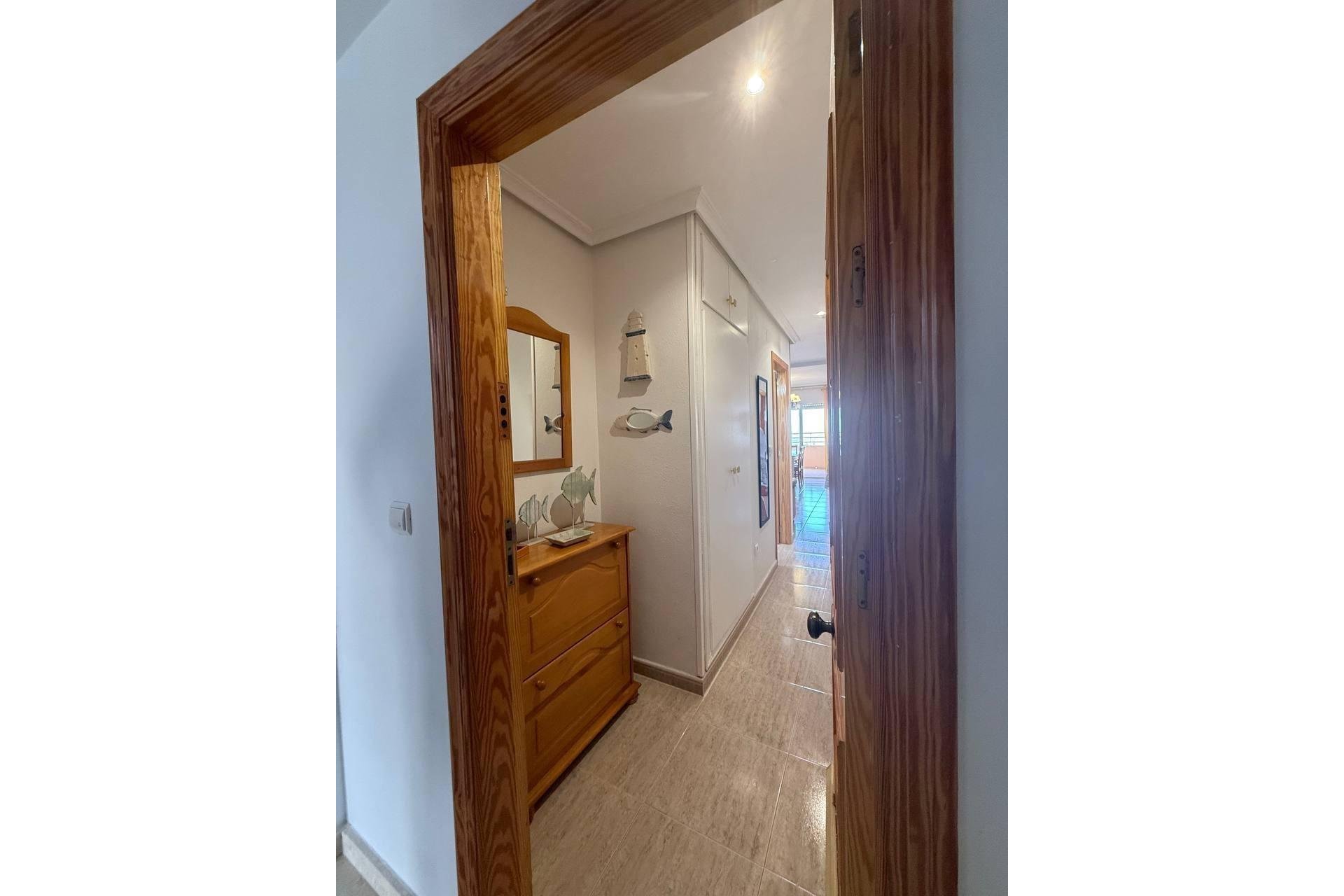 Revânzare - Apartament -
Orihuela Costa - Campoamor