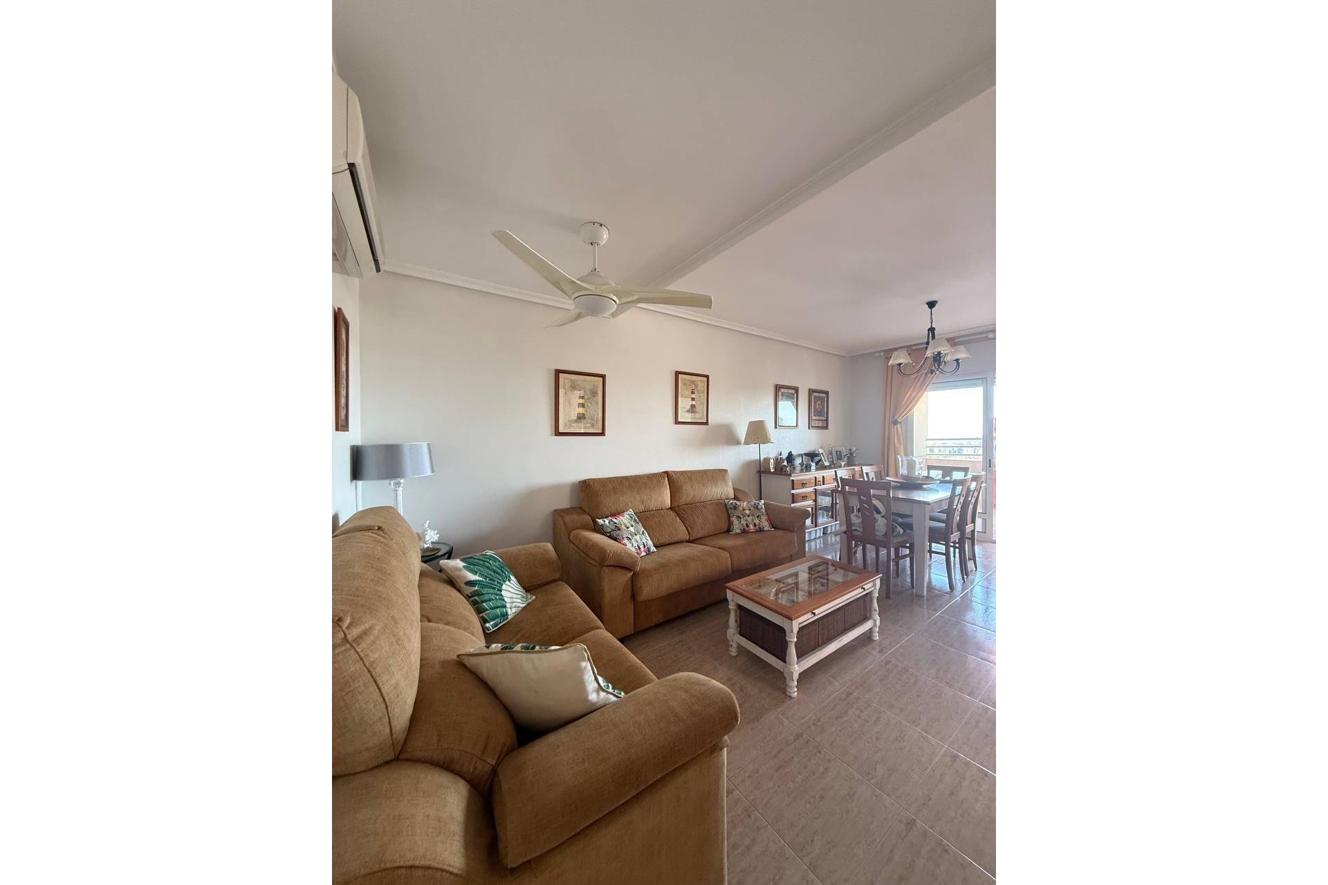 Revânzare - Apartament -
Orihuela Costa - Campoamor