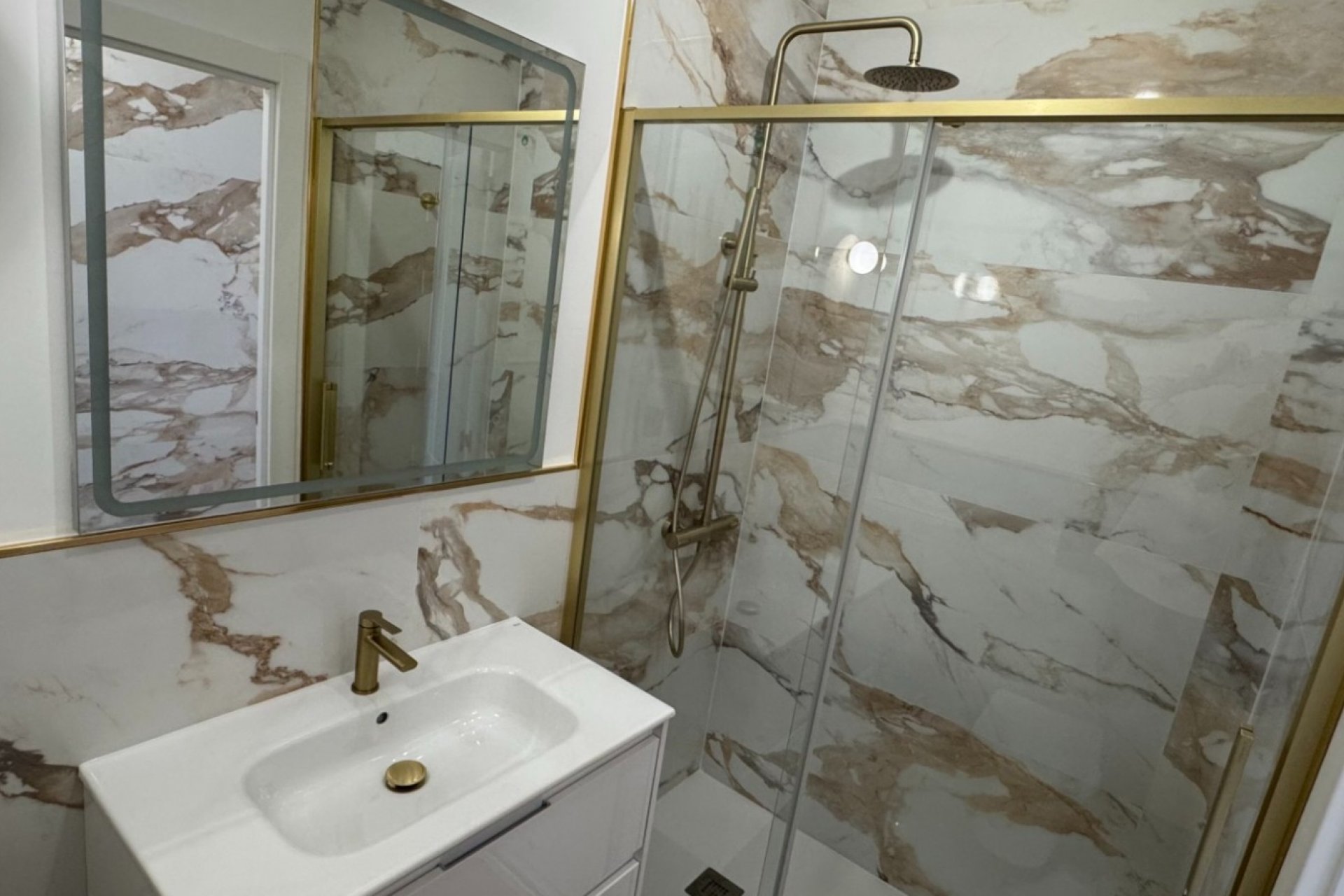 Revânzare - Apartament -
Orihuela Costa - Costa Blanca