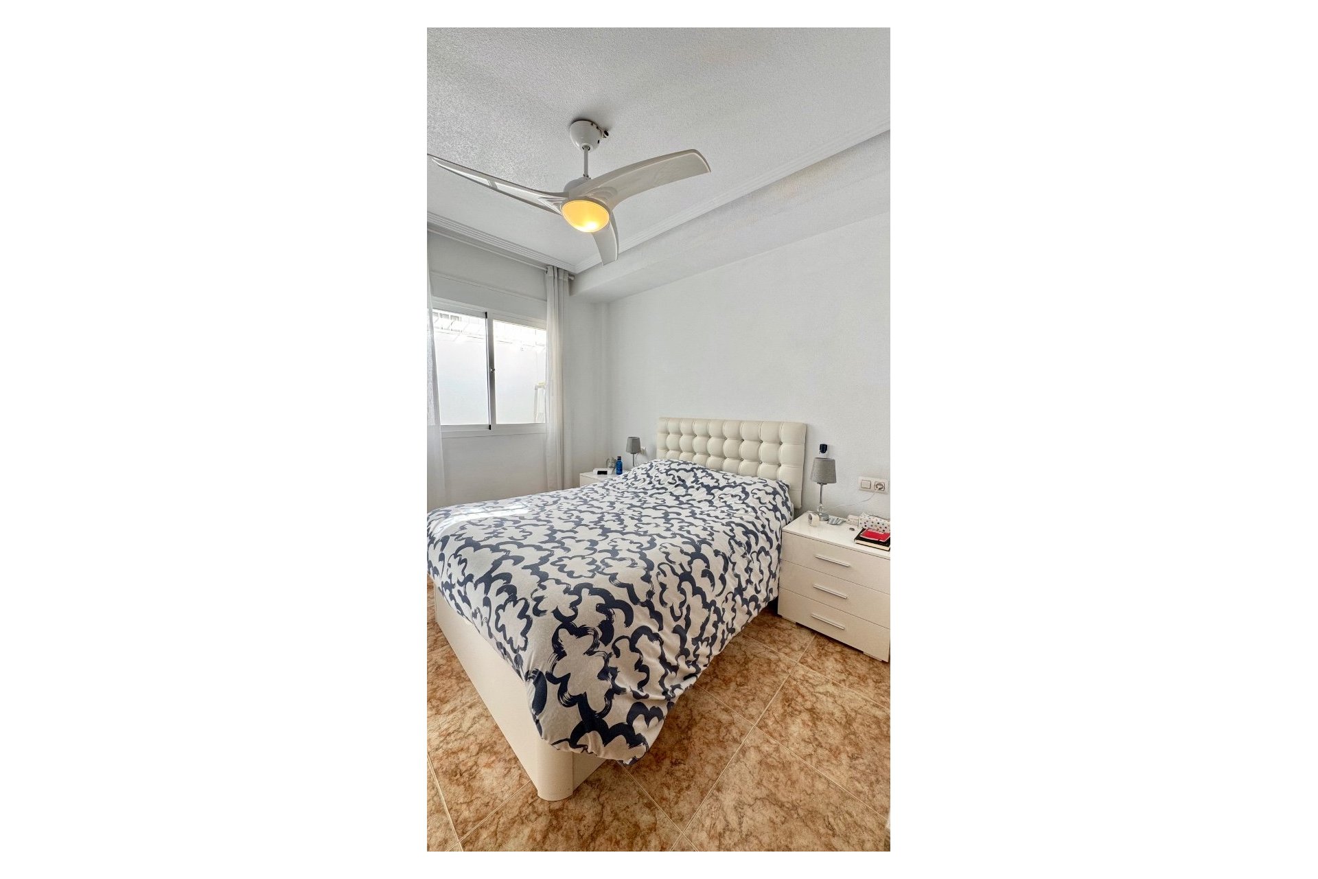 Revânzare - Apartament -
Orihuela Costa - Costa Blanca