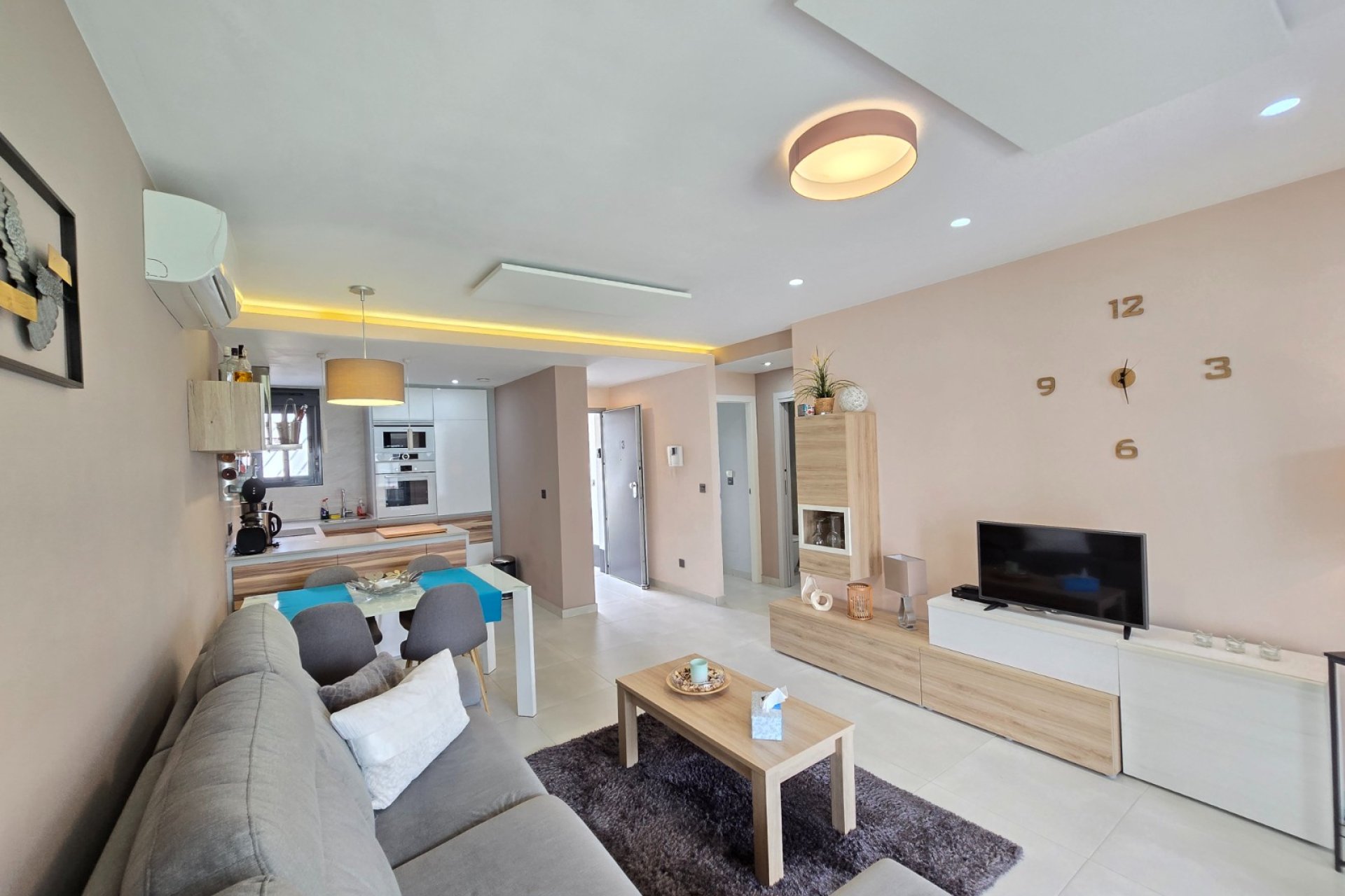 Revânzare - Apartament -
Orihuela Costa - Costa Blanca