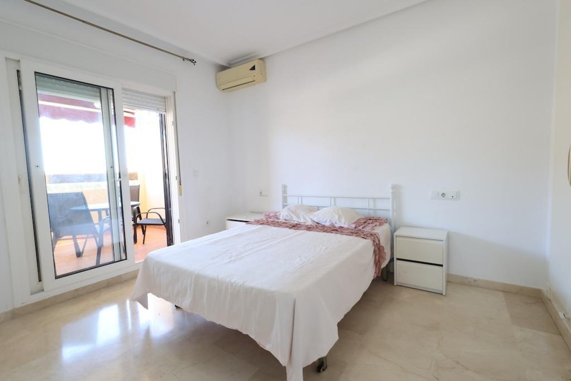 Revânzare - Apartament -
Orihuela Costa - Costa Blanca