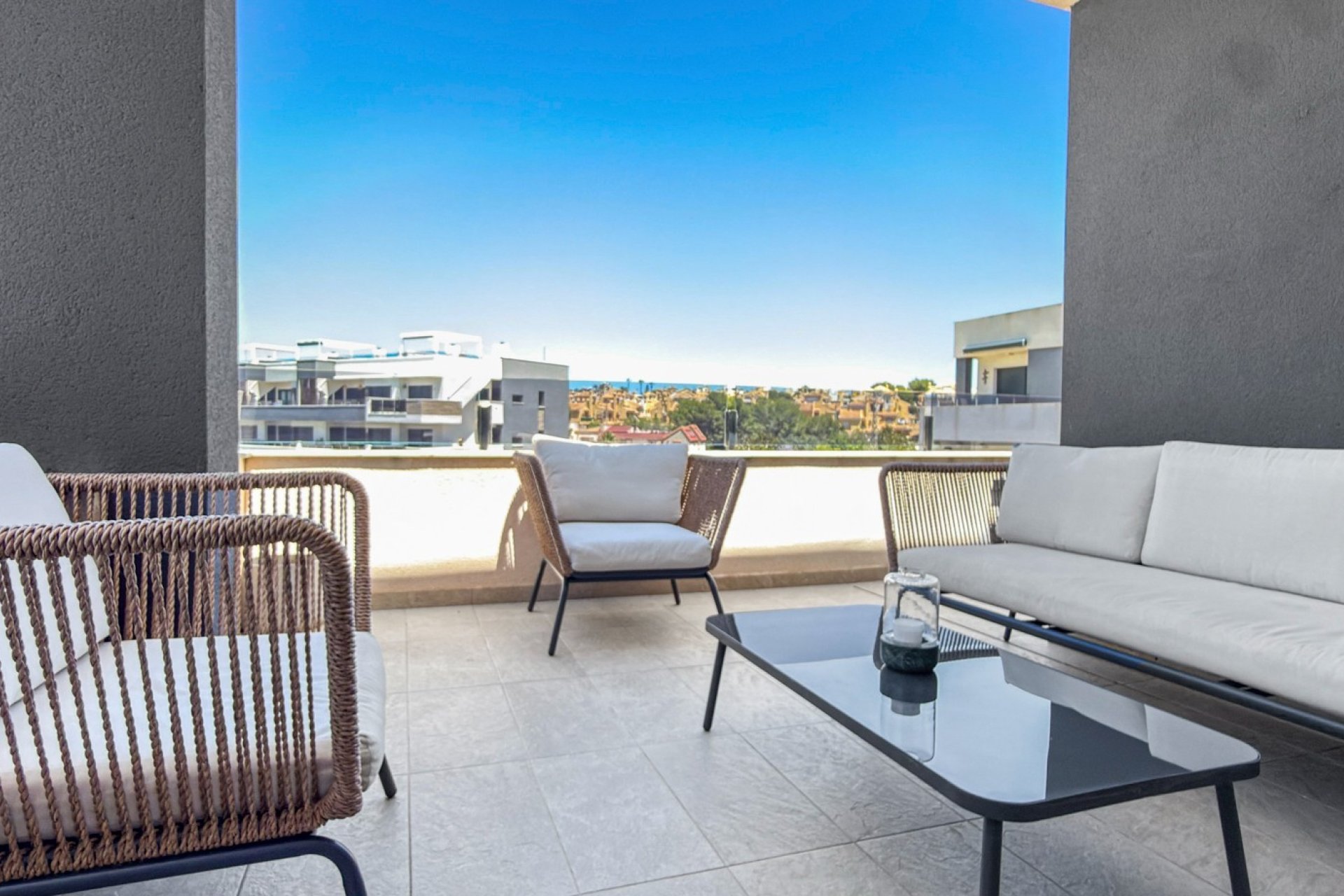 Revânzare - Apartament -
Orihuela Costa - Costa Blanca