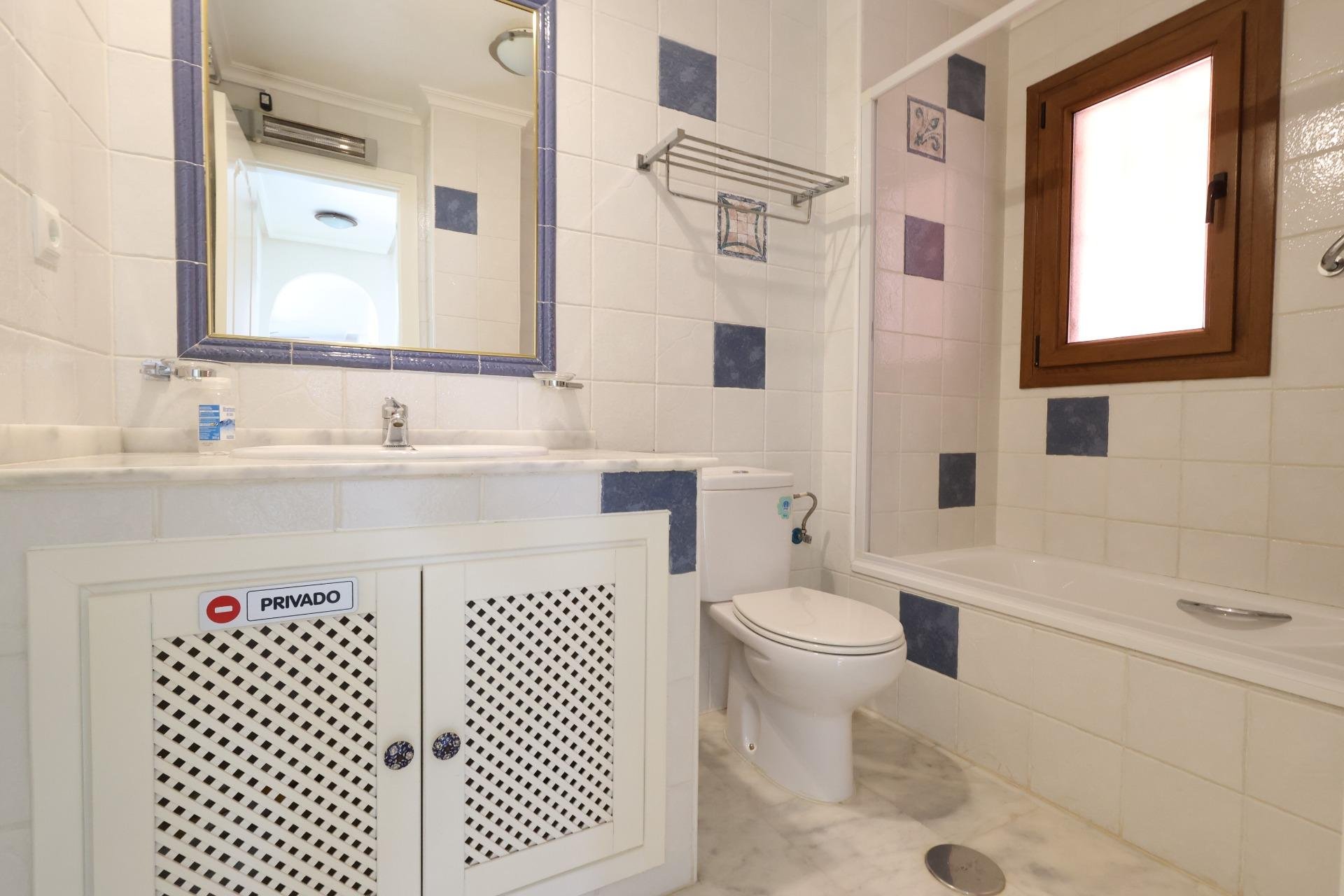Revânzare - Apartament -
Orihuela Costa - Costa Blanca
