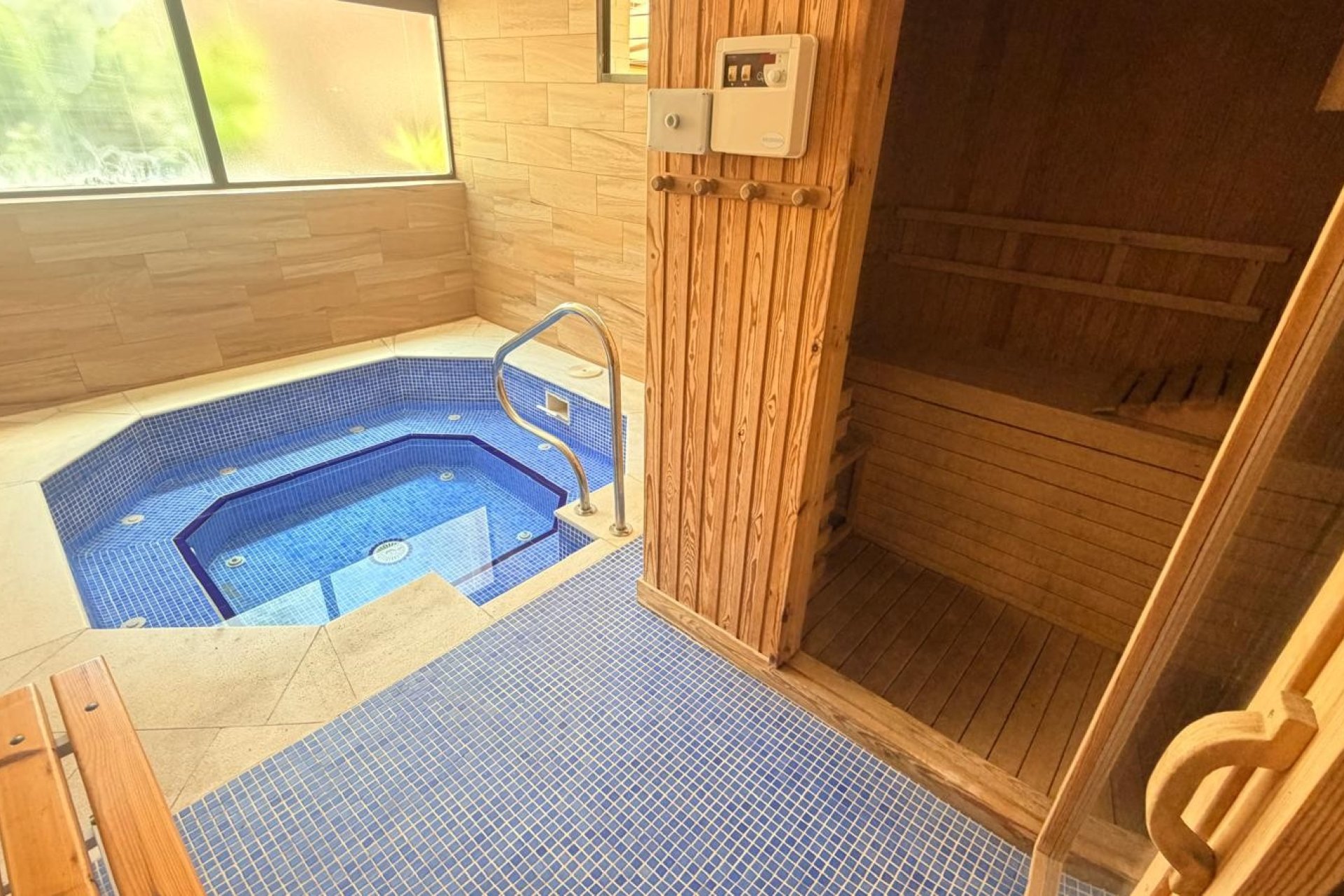 Revânzare - Apartament -
Orihuela Costa - Costa Blanca