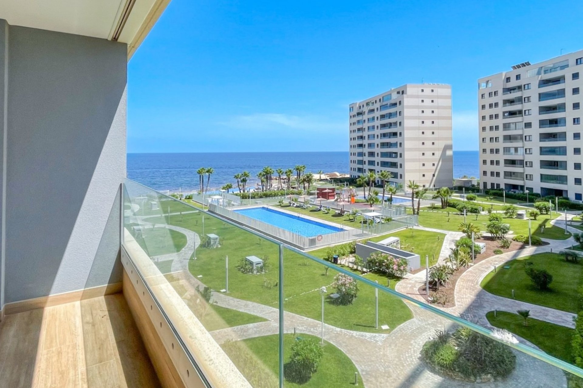 Revânzare - Apartament -
Orihuela Costa - Costa Blanca