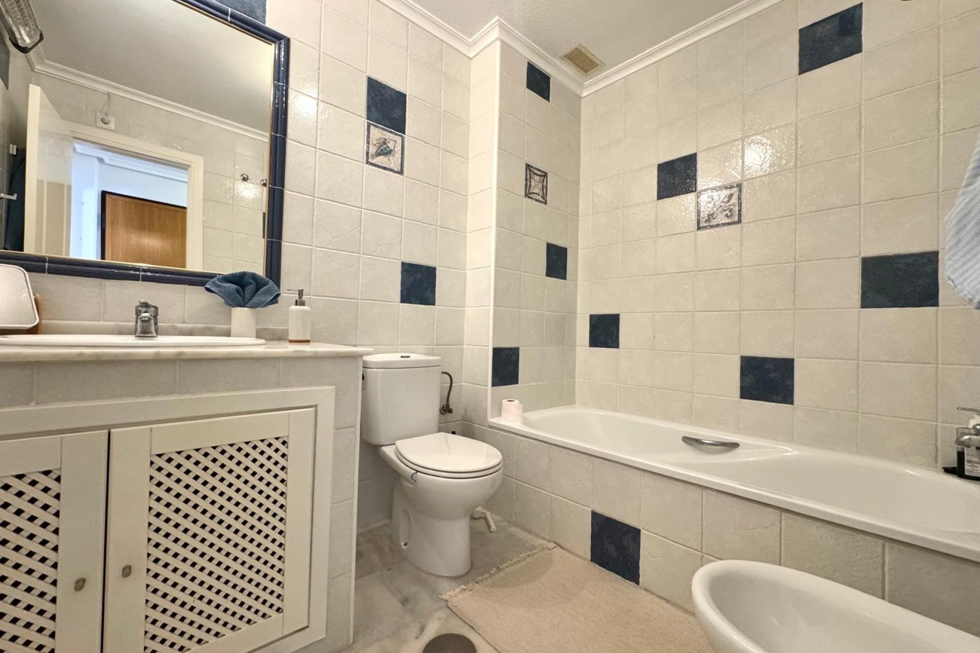 Revânzare - Apartament -
Orihuela Costa - Costa Blanca