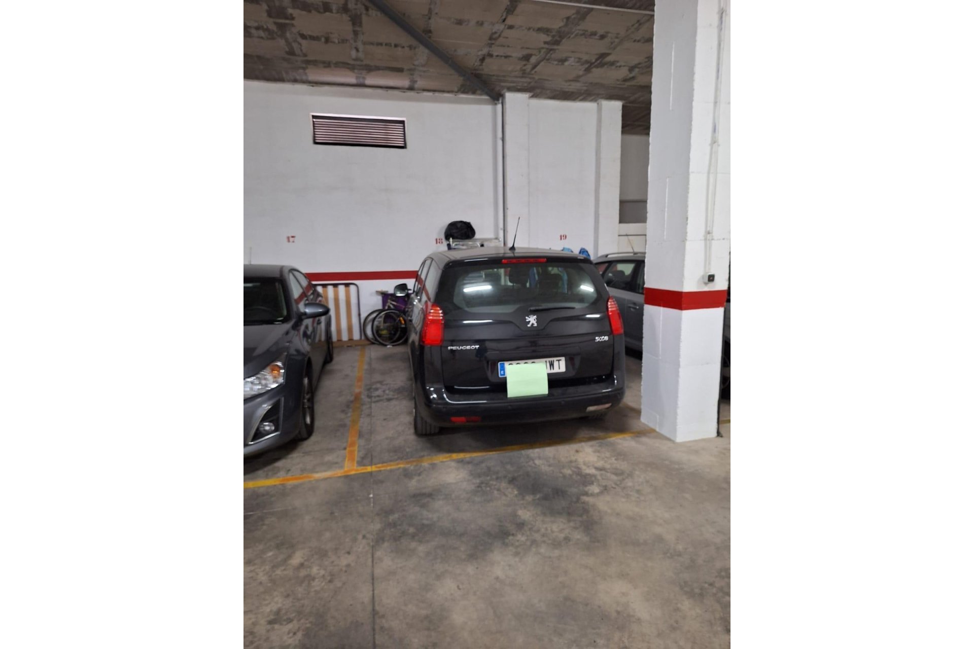 Revânzare - Apartament -
Orihuela Costa - La Zenia