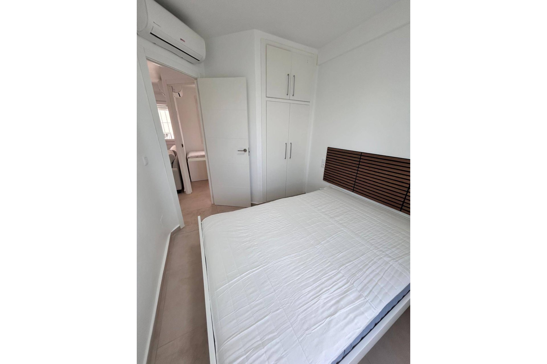 Revânzare - Apartament -
Orihuela Costa - La Zenia