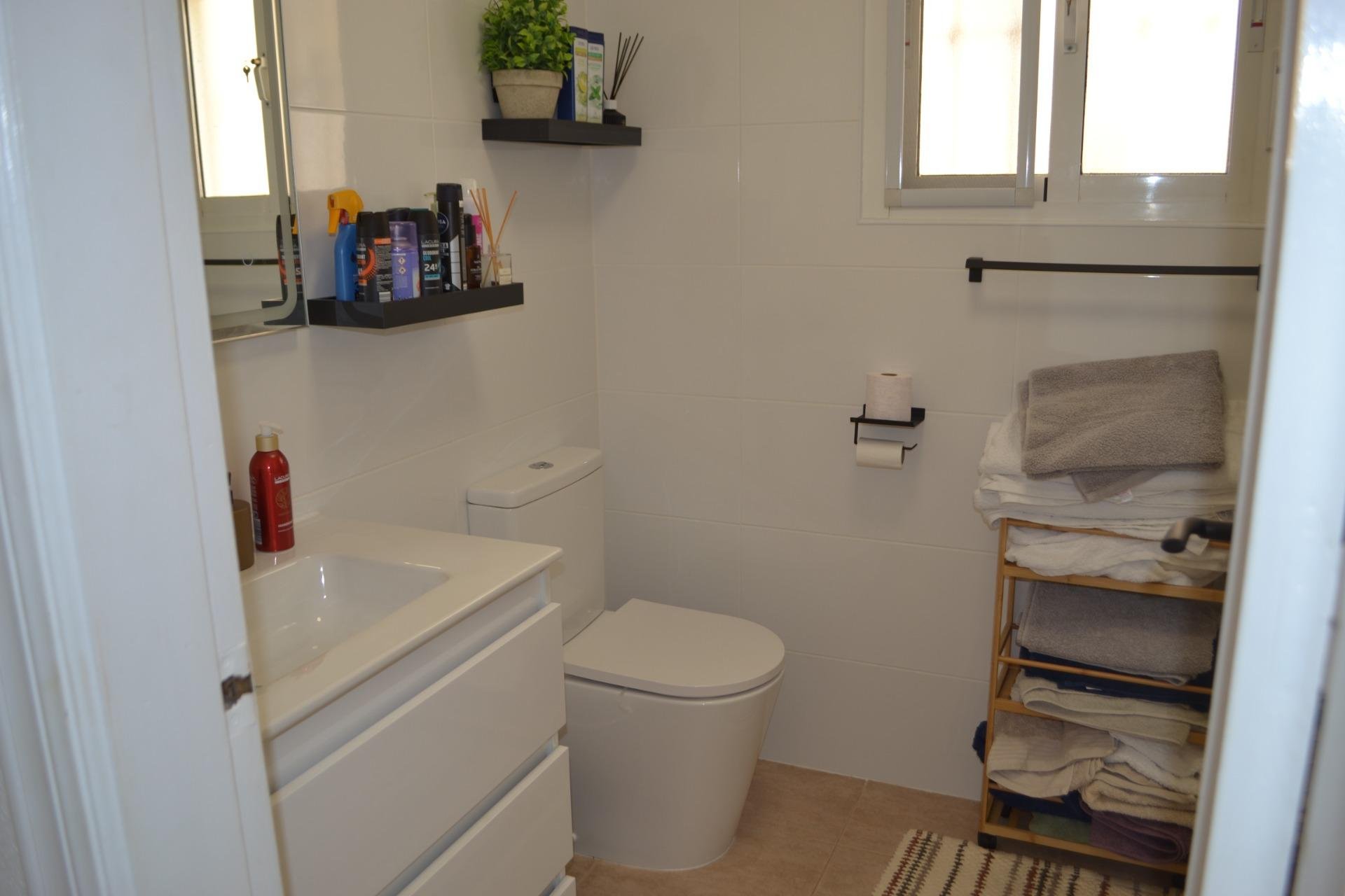 Revânzare - Apartament -
Orihuela Costa - Las Filipinas