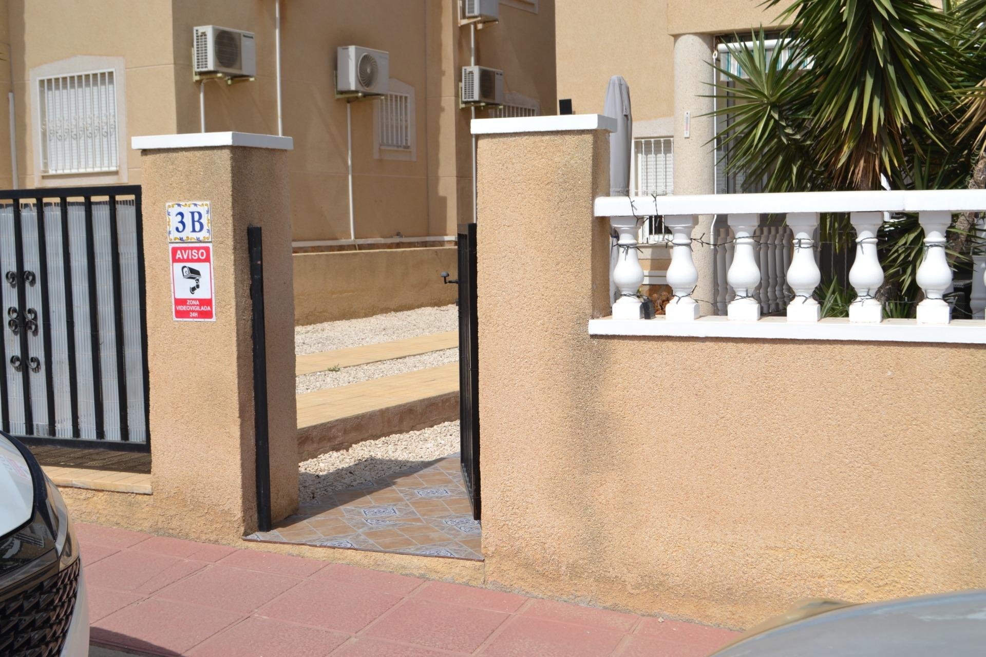 Revânzare - Apartament -
Orihuela Costa - Las Filipinas