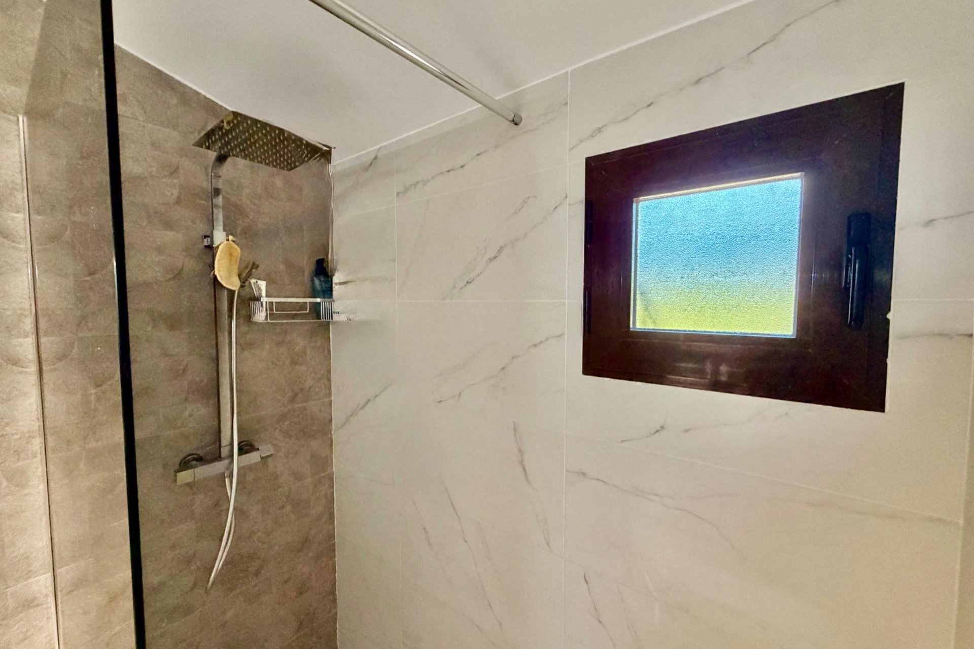 Revânzare - Apartament -
Orihuela Costa - Las Ramblas