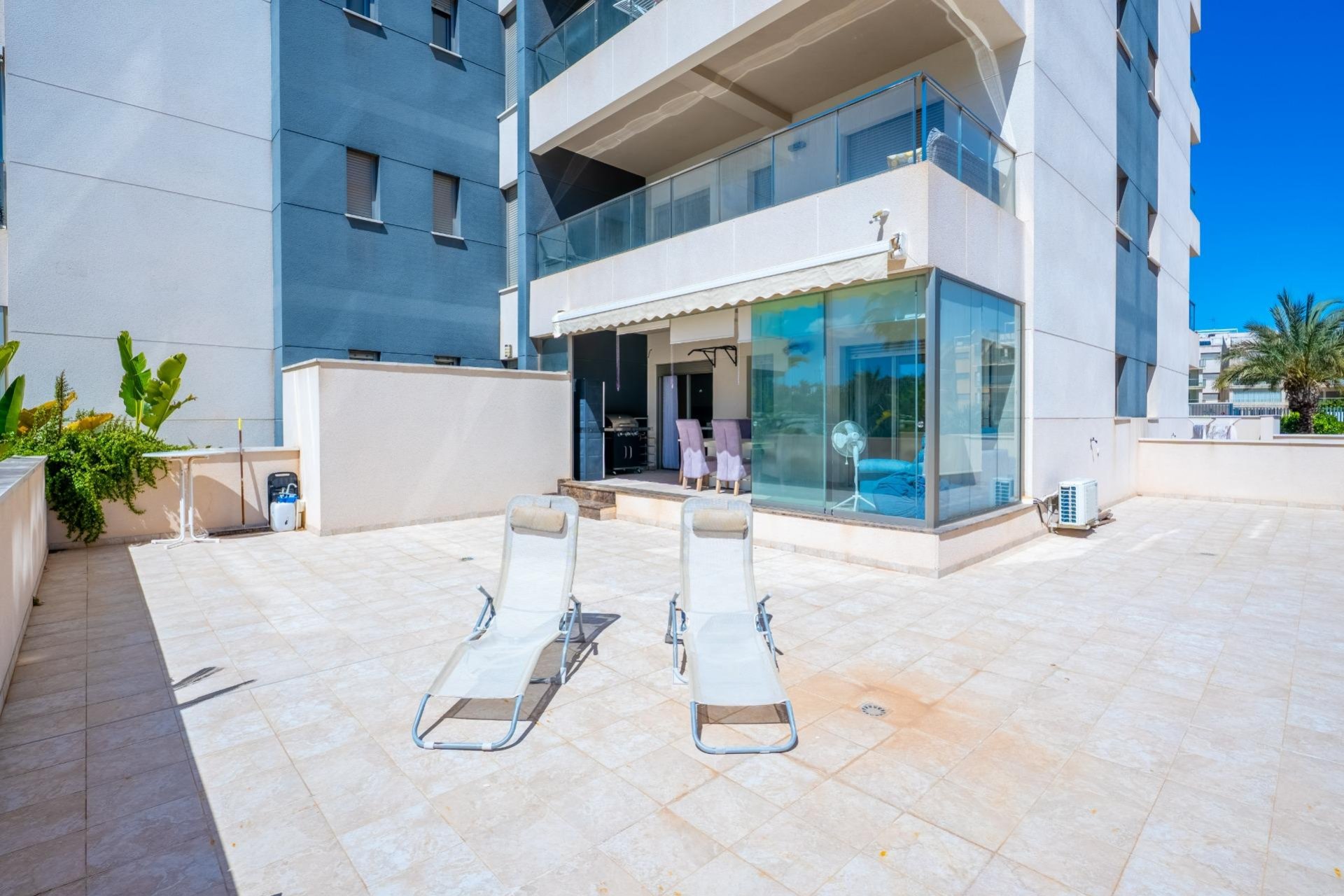 Revânzare - Apartament -
Orihuela Costa - Los Dolses