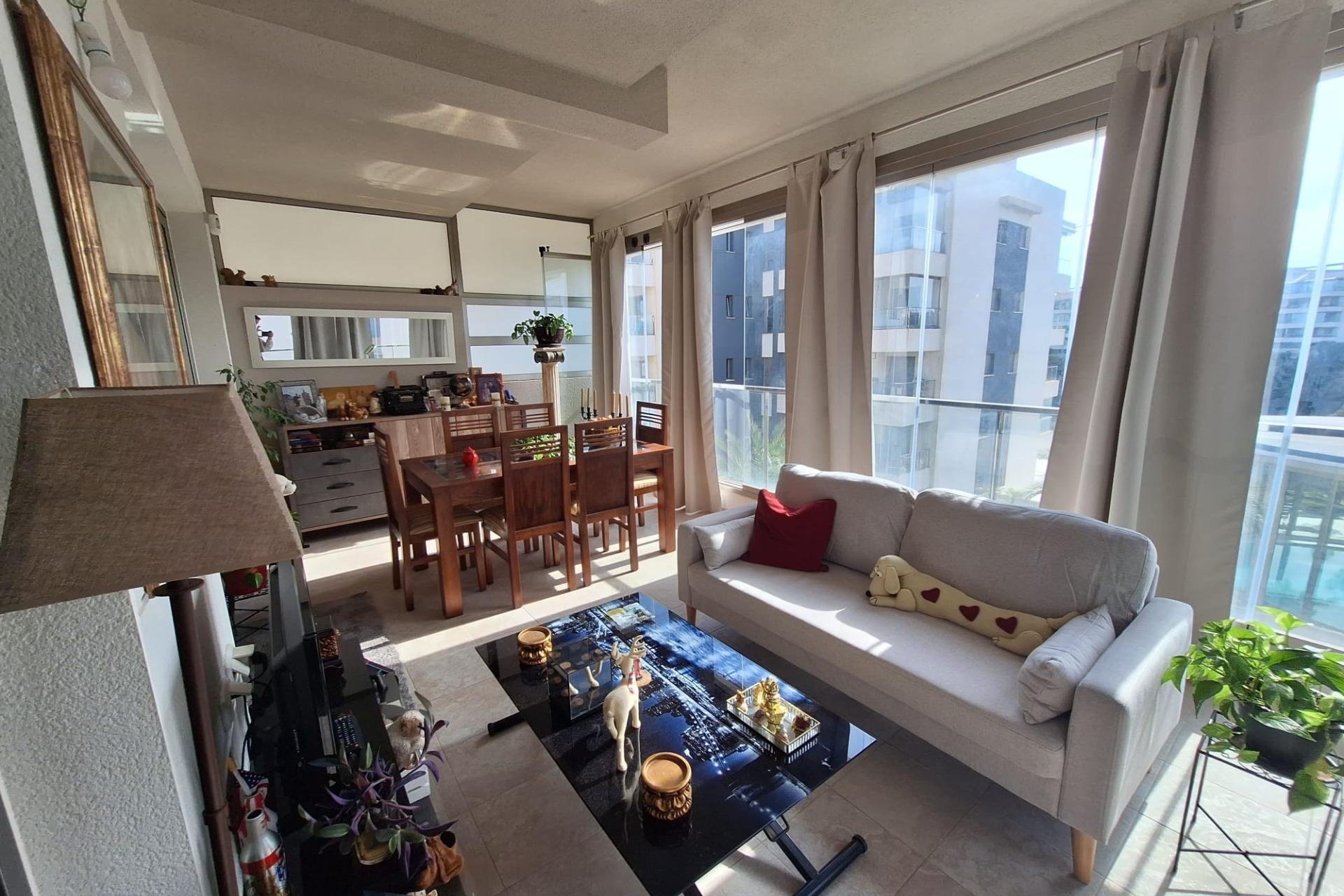 Revânzare - Apartament -
Orihuela Costa - Los Dolses