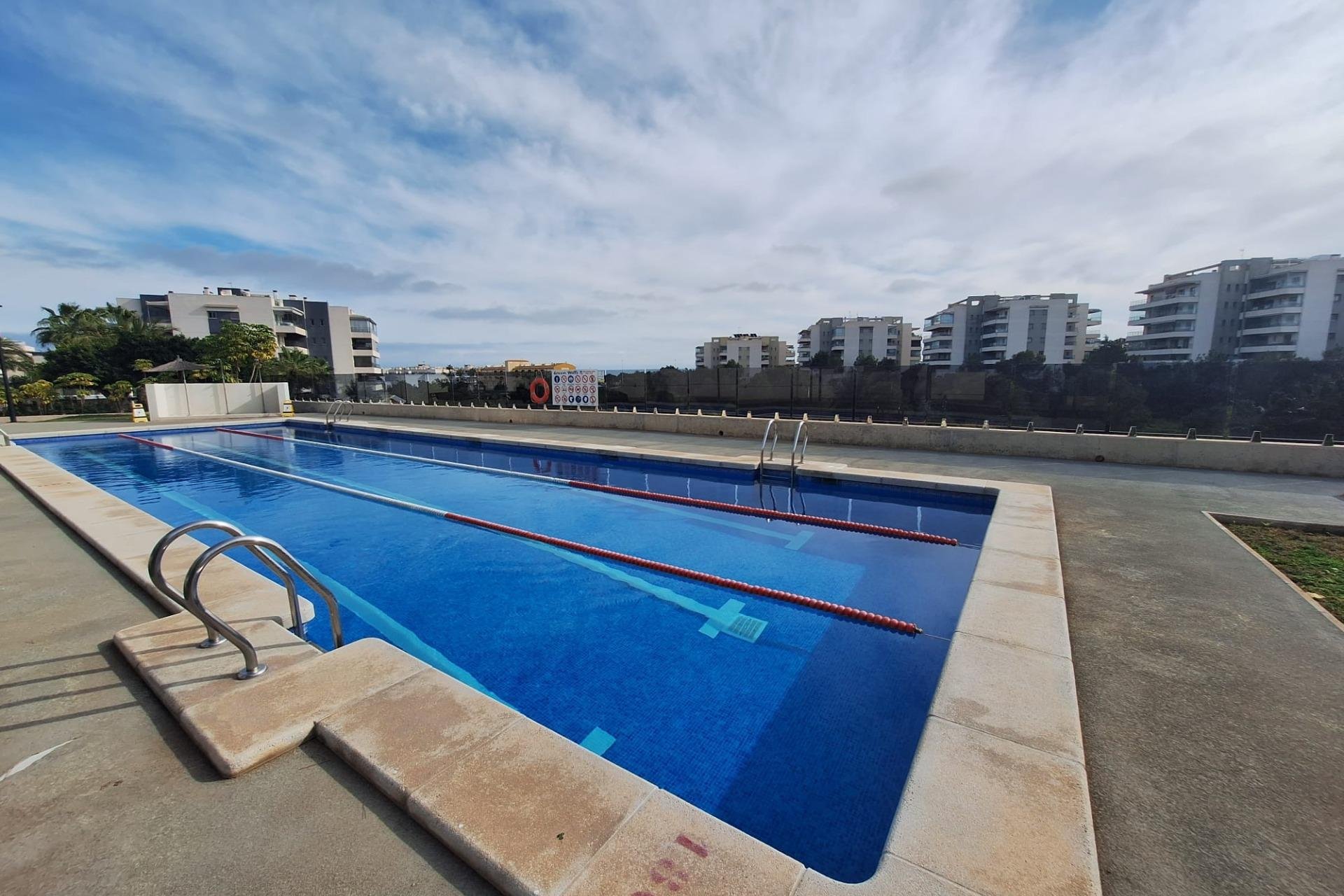 Revânzare - Apartament -
Orihuela Costa - Los Dolses