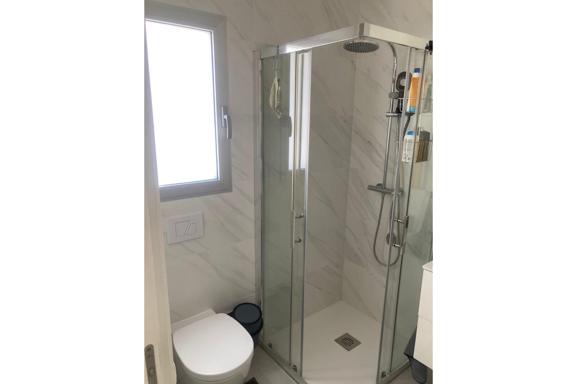 Revânzare - Apartament -
Orihuela Costa - Los Dolses