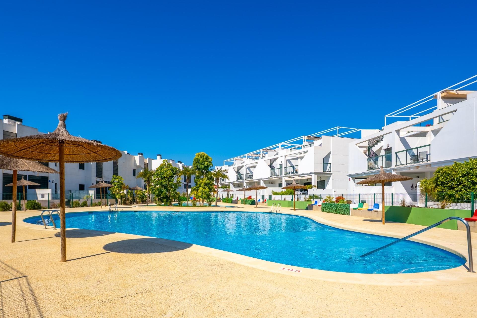 Revânzare - Apartament -
Orihuela Costa - Mil Palmeras