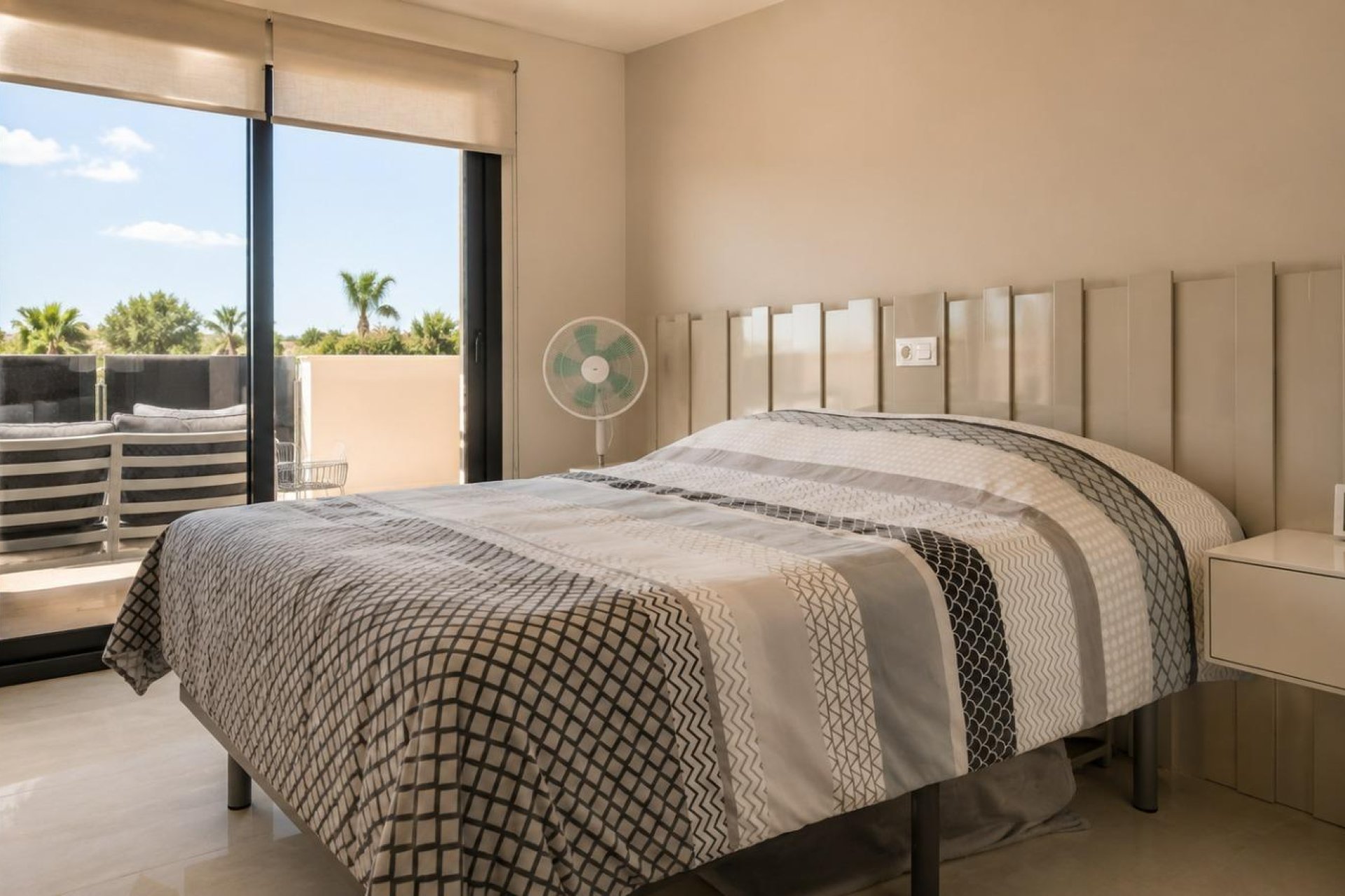 Revânzare - Apartament -
Orihuela Costa - PAU 8