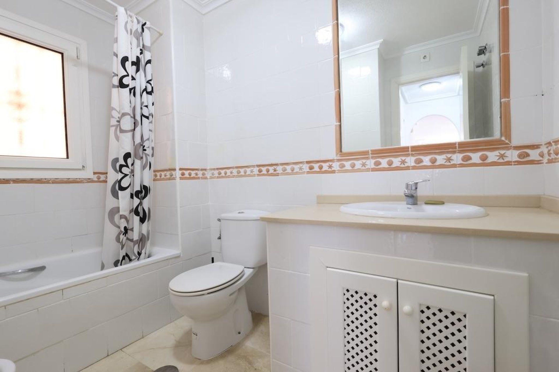 Revânzare - Apartament -
Orihuela Costa - Playa Flamenca Norte