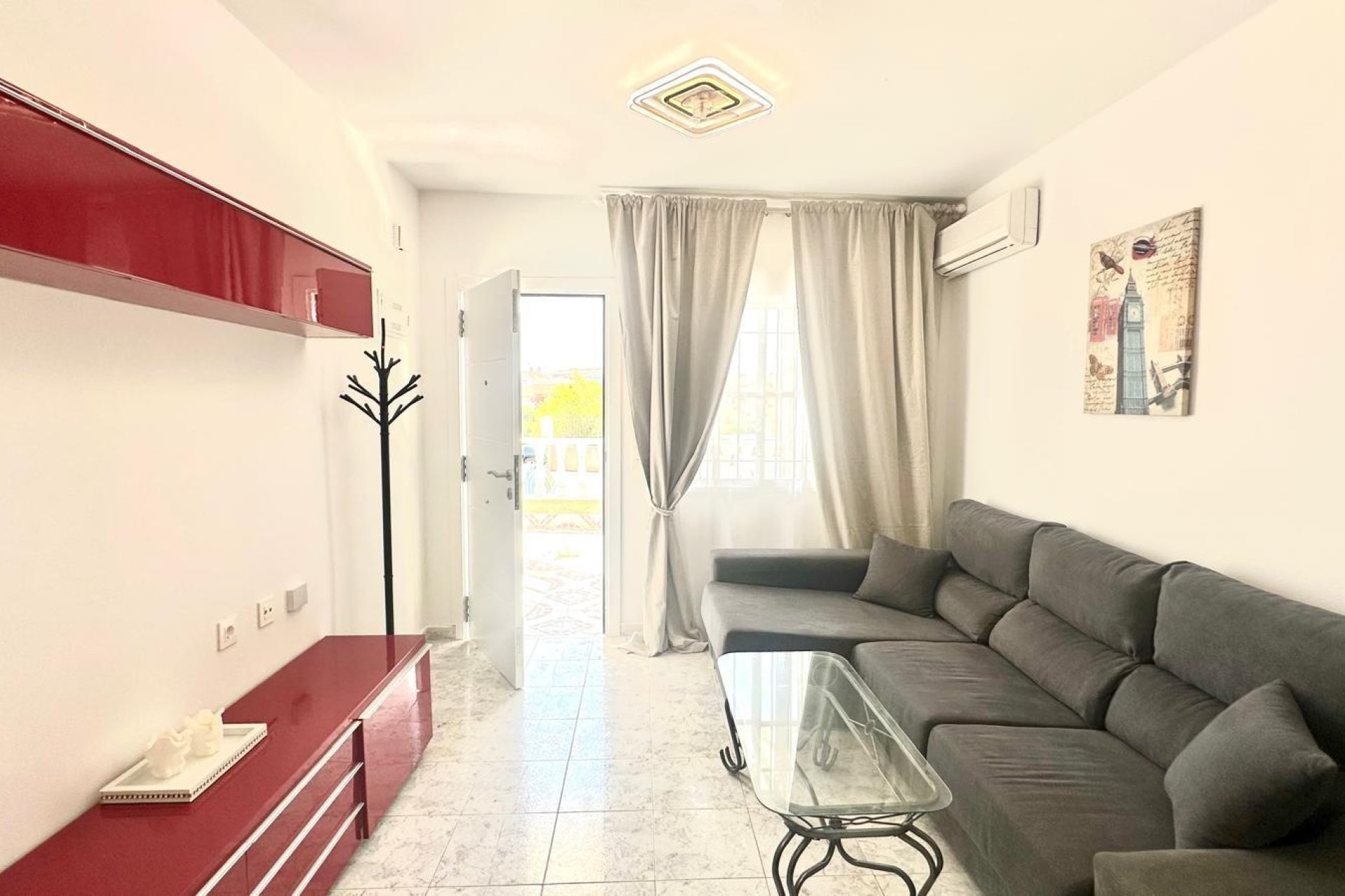 Revânzare - Apartament -
Orihuela Costa - Playa Flamenca
