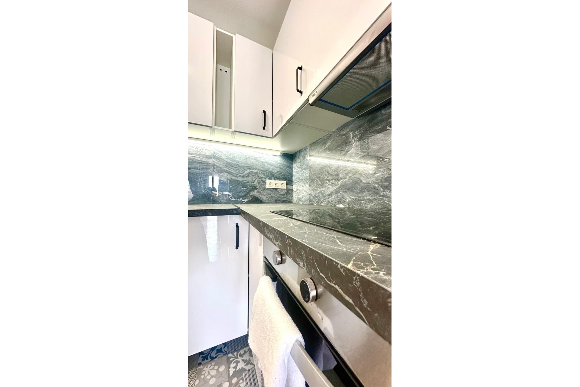 Revânzare - Apartament -
Orihuela Costa - Playa Flamenca