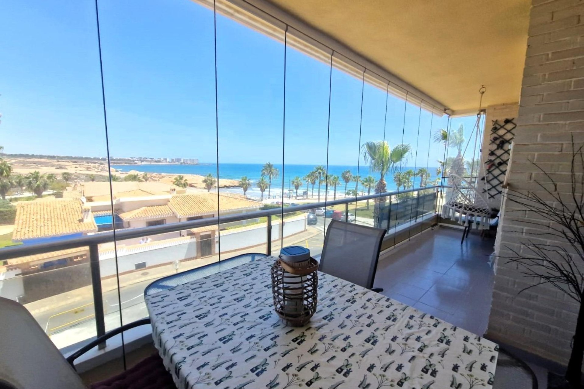 Revânzare - Apartament -
Orihuela Costa - Playa Flamenca