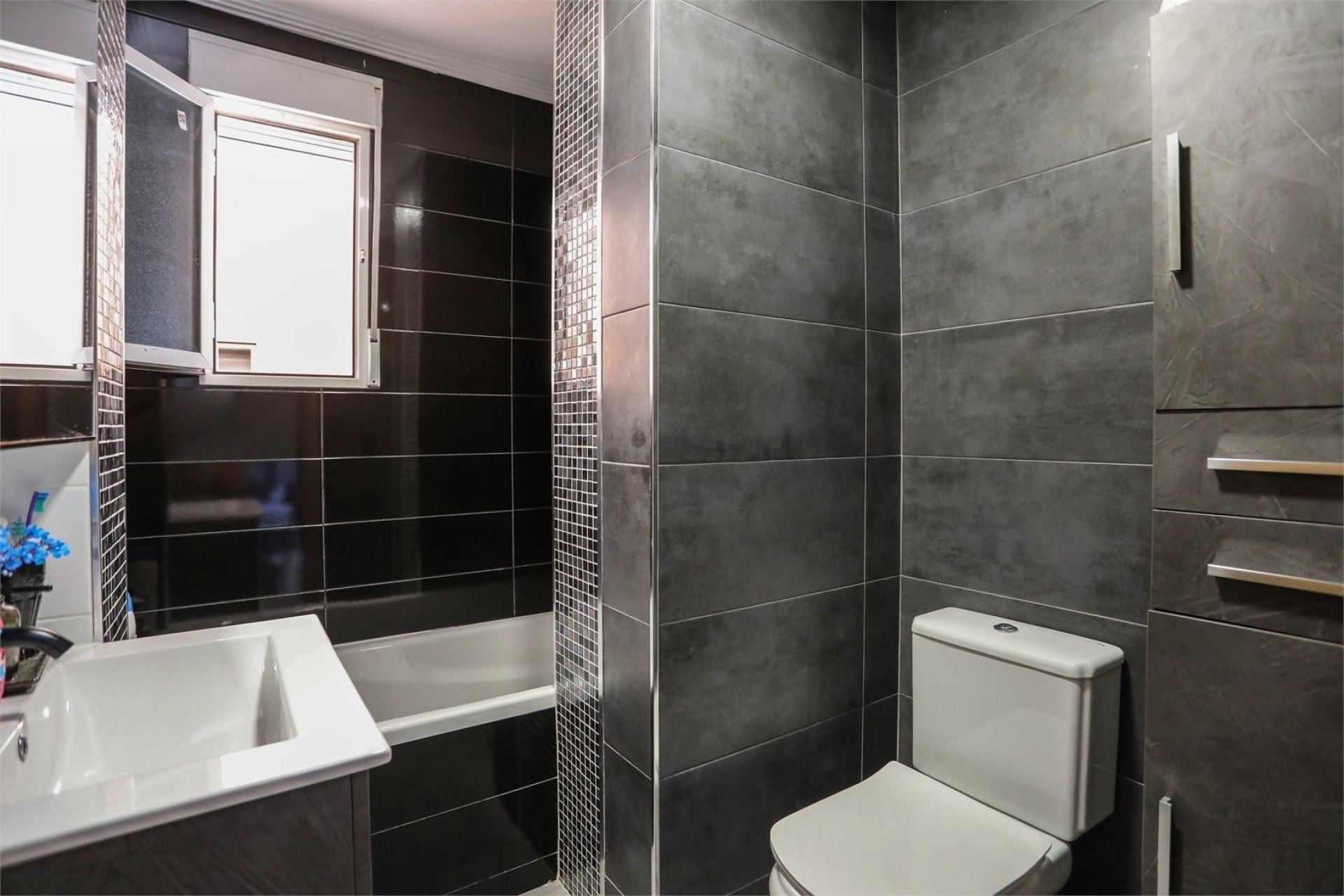 Revânzare - Apartament -
Orihuela Costa - Playa Flamenca