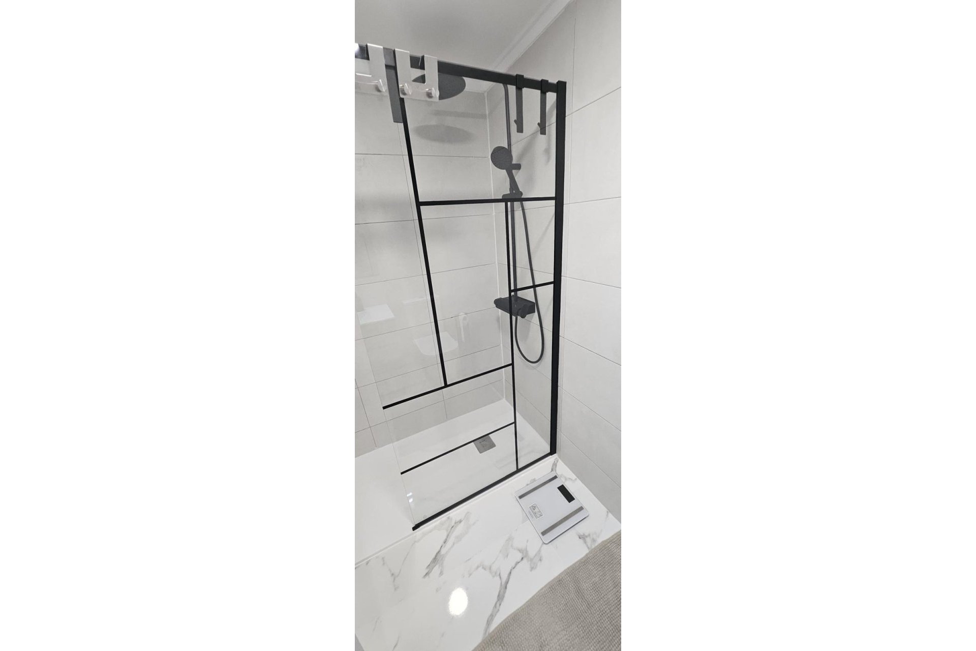 Revânzare - Apartament -
Orihuela Costa - Punta Prima
